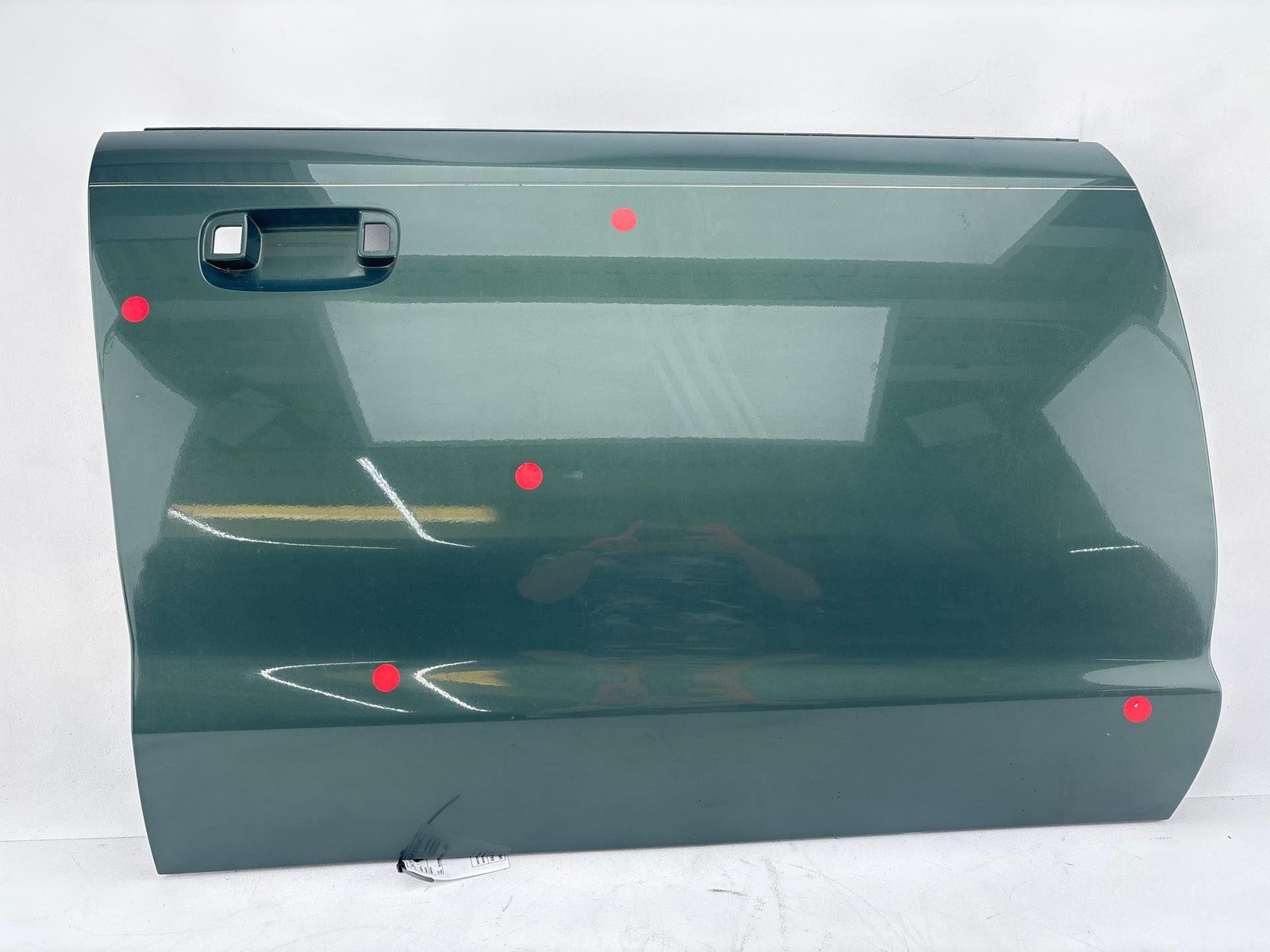 2006-2007 Saturn Vue Front Right Door Shell Panel Oem
