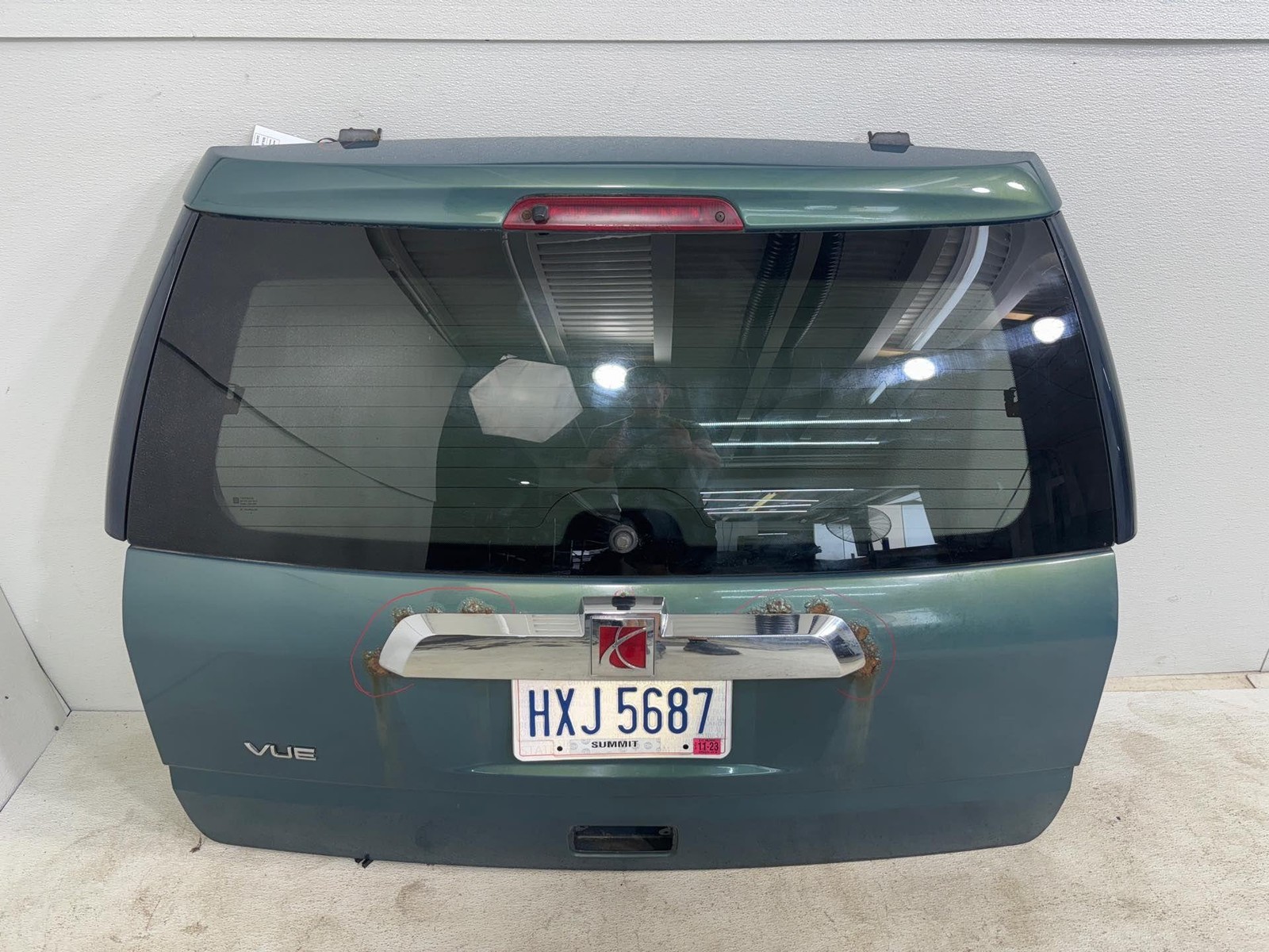 2002-2007 Saturn Vue Trunk Lid Hatch Tailgate Oem