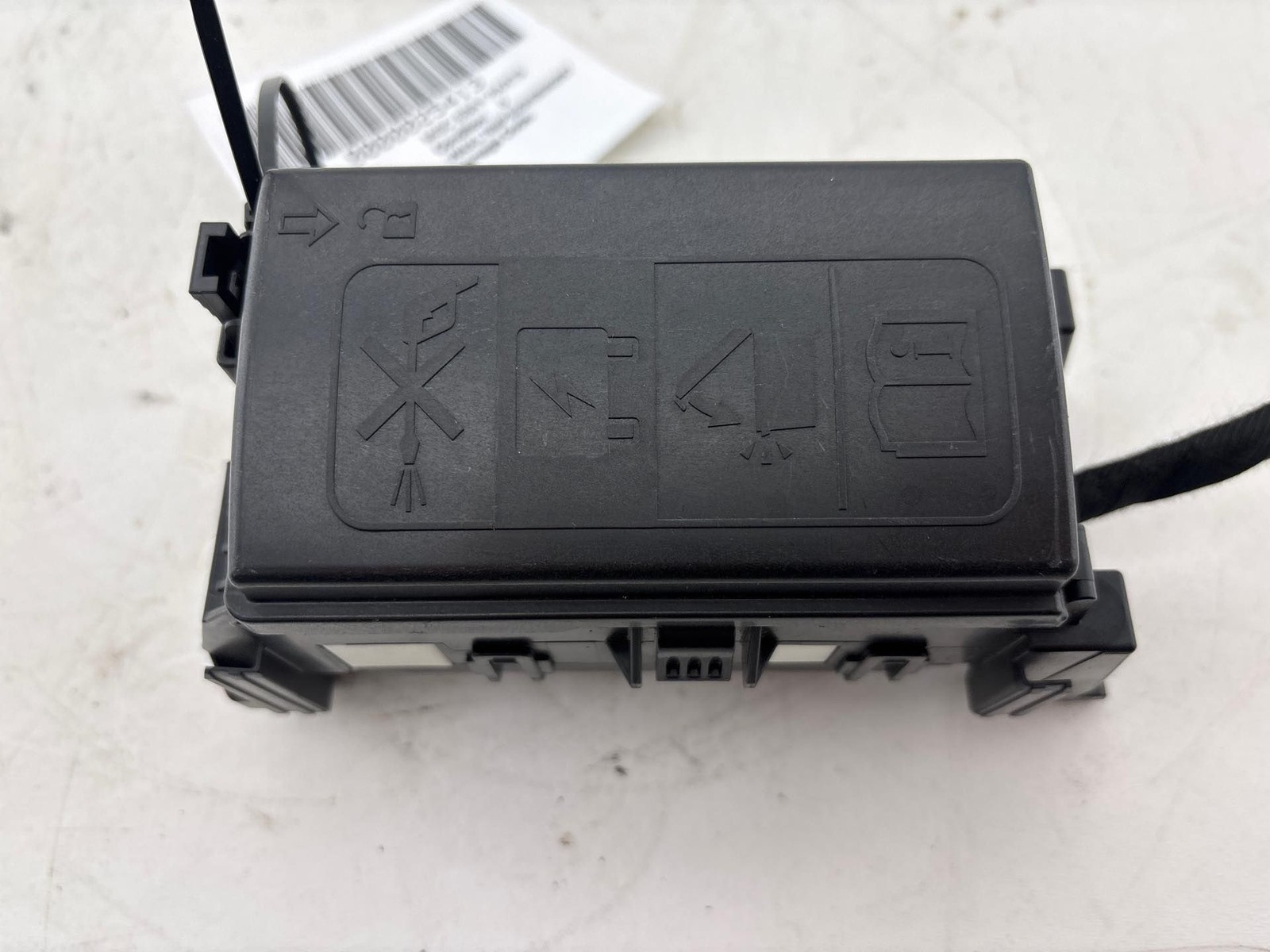 2021-2024 Chevrolet Trailblazer Cabin Fuse Box Interior OEM 42767567