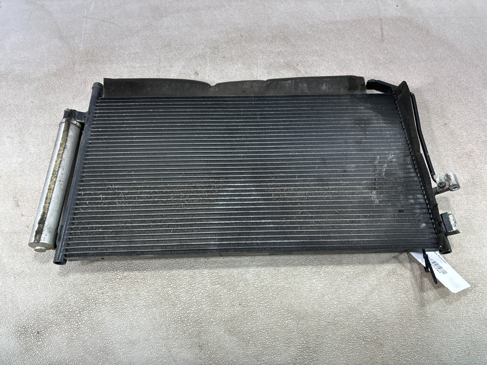 2003 - 2008 Subaru Forester Ac Air Conditioning & Heating Condenser Black Oem