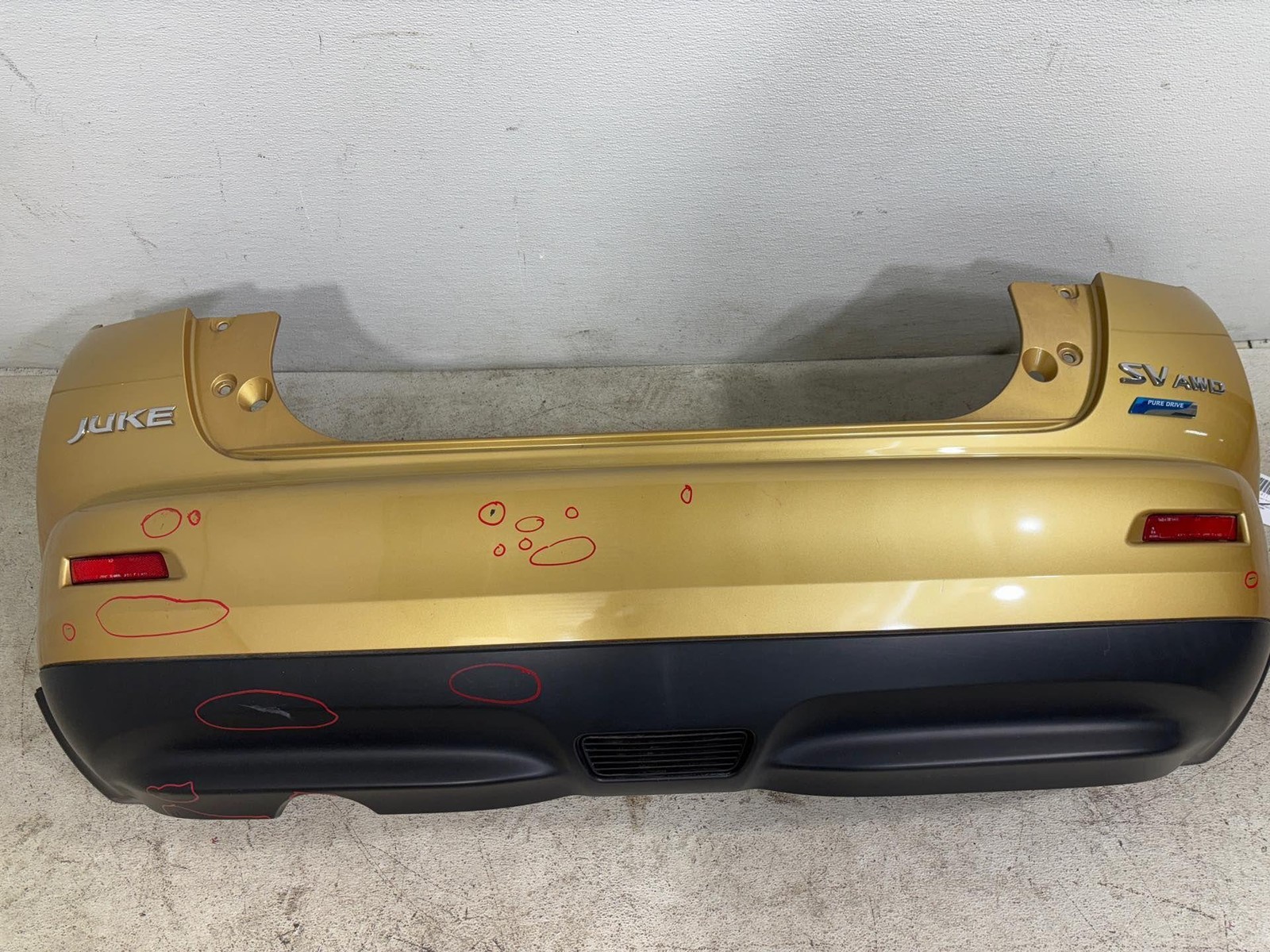 2013-2014 Nissan Juke Rear Bumper Cover OEM