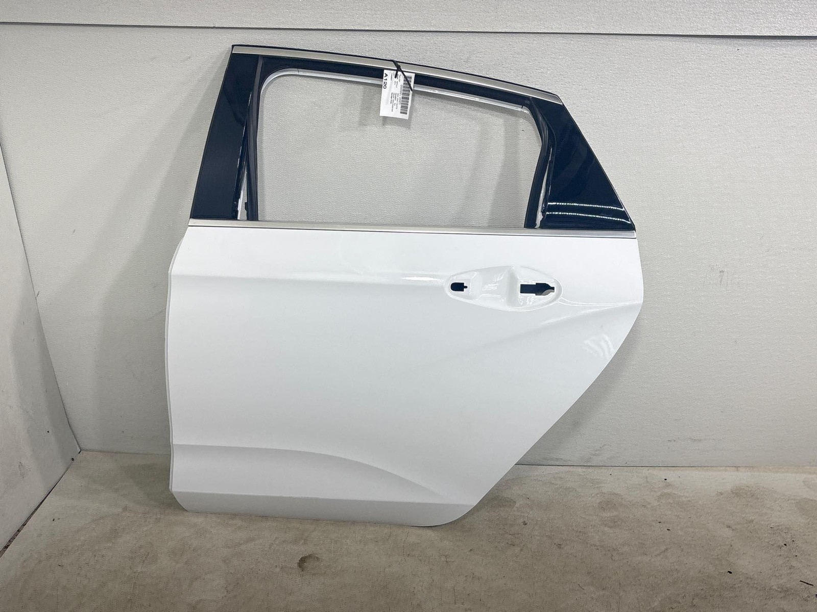 2014 - 2020 Chevrolet Impala Rear Left Side Door Shell Panel White Oem
