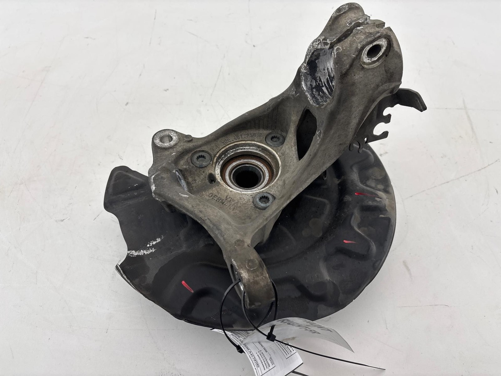 2015-2021 Volkswagen Golf GTI Front Right Passenger Side Spindle Knuckle Hub OEM