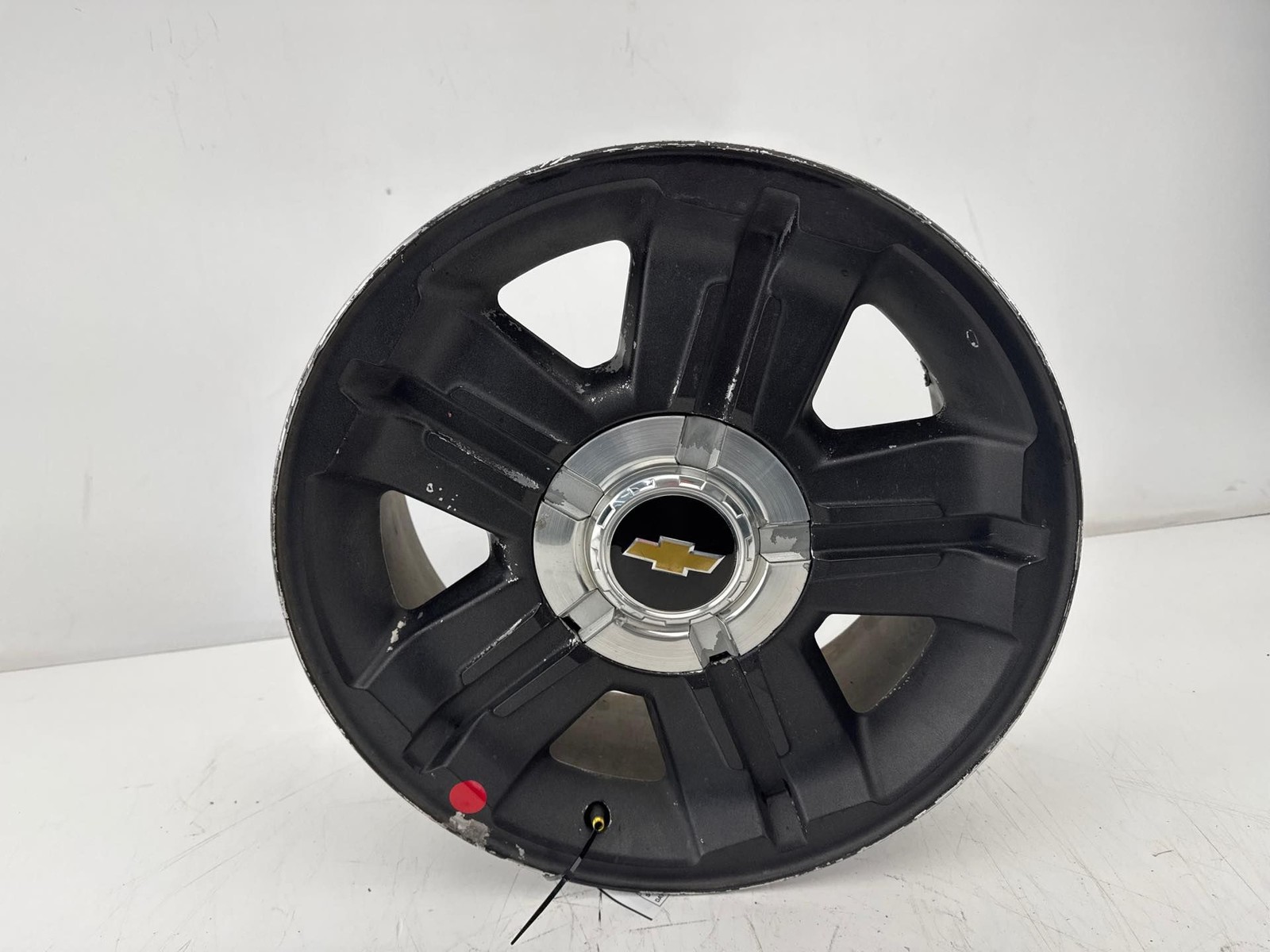 2008-2014 Chevrolet Tahoe Wheel Rim 18x8J OEM