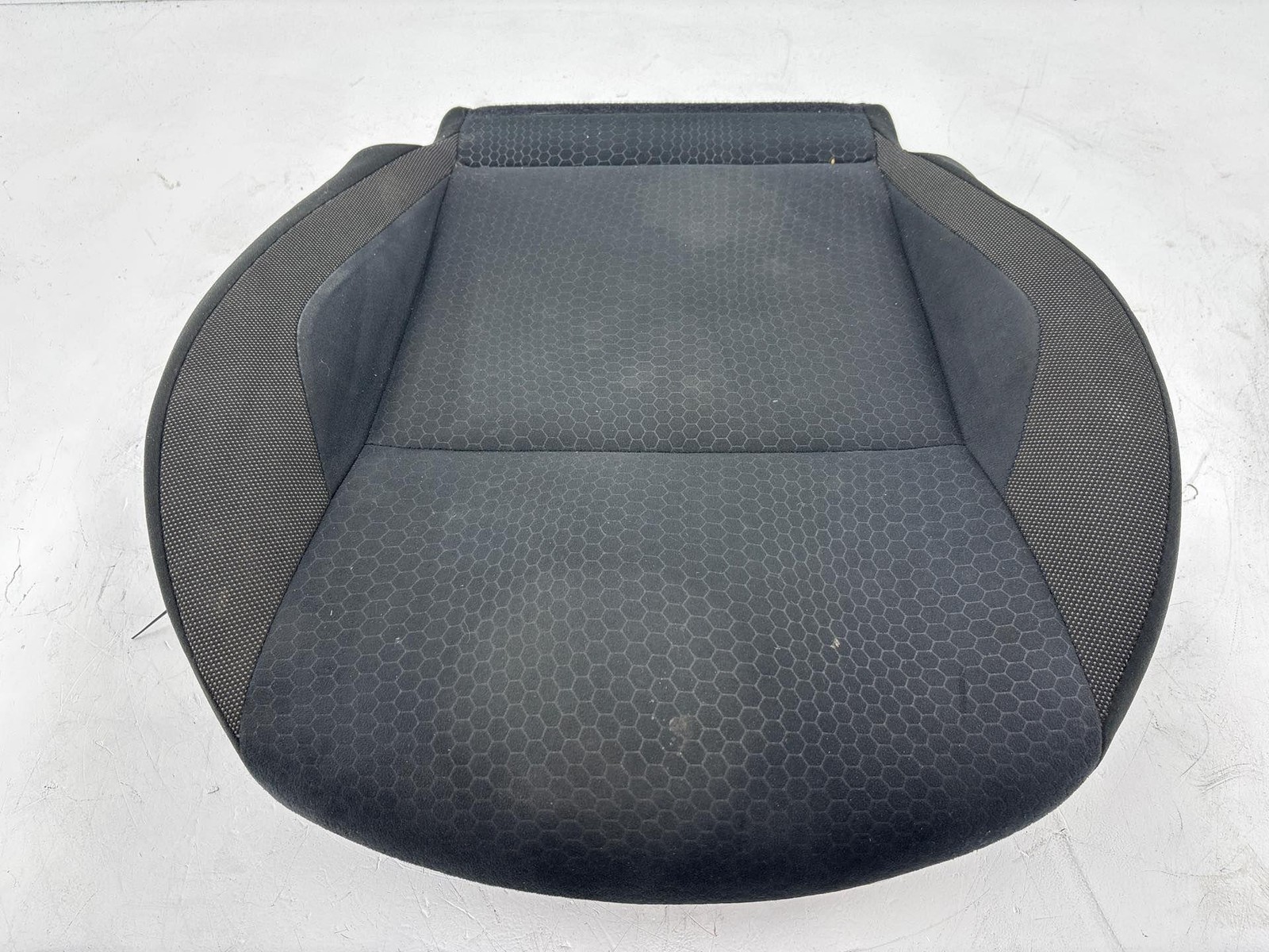 2011-2015 Nissan Juke Front Right Lower Seat Bottom Cushion OEM