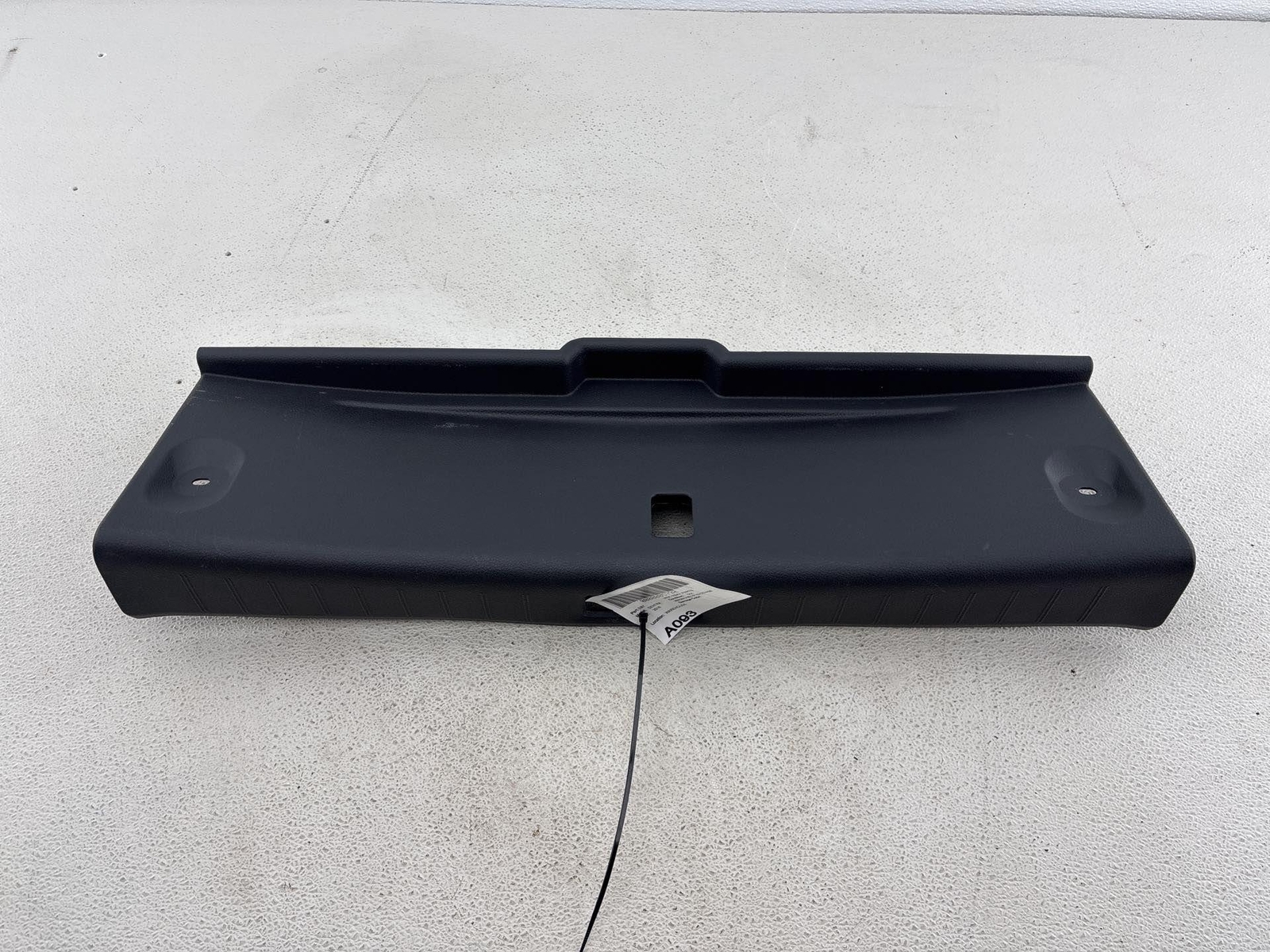 2013-2019 Nissan Sentra Rear Trunk Tailgate Trim Panel 84921-3Sg0A Oem