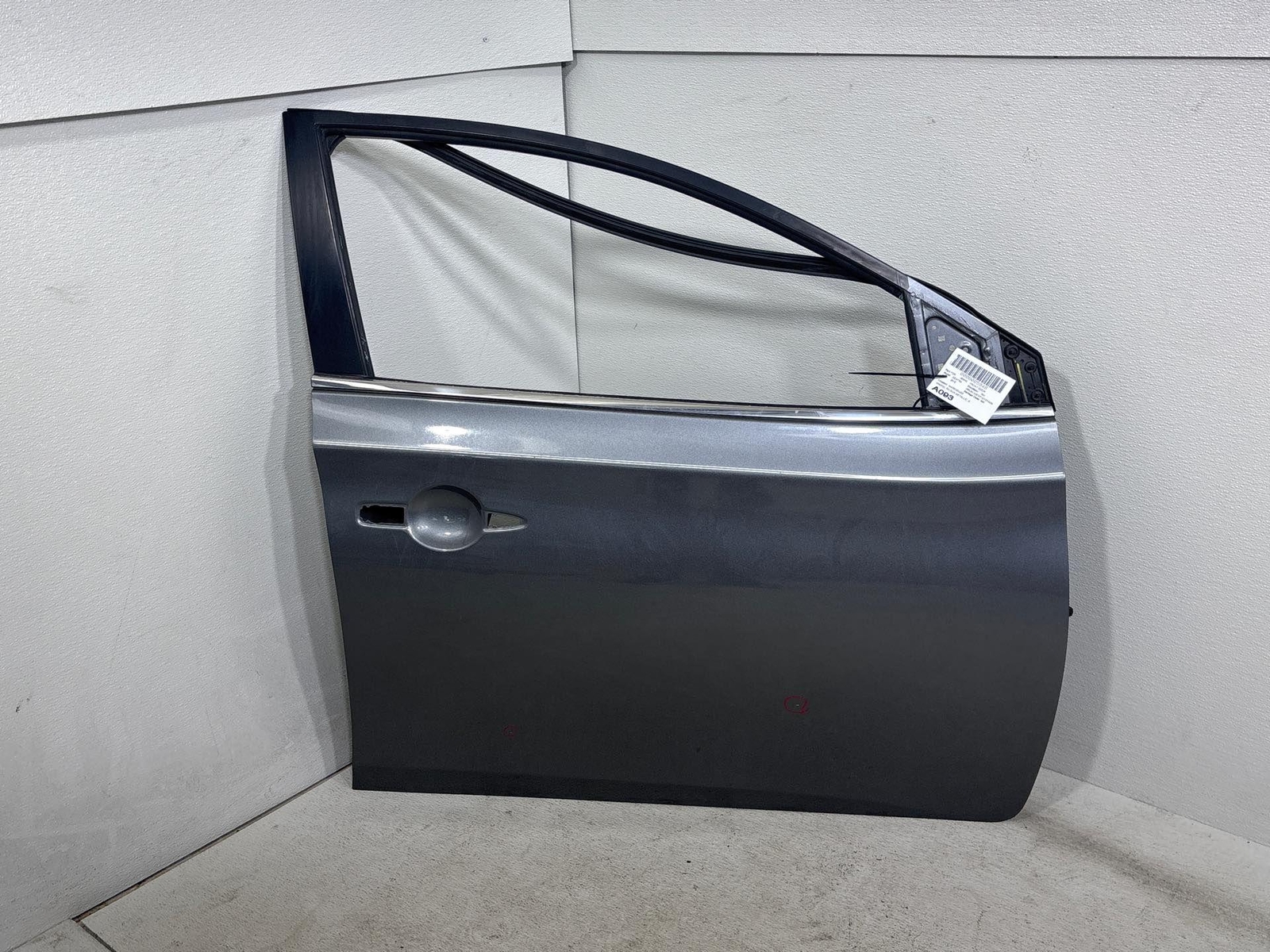 2013-2019 Nissan Sentra S Front Right Door Shell Panel Oem Metallic
