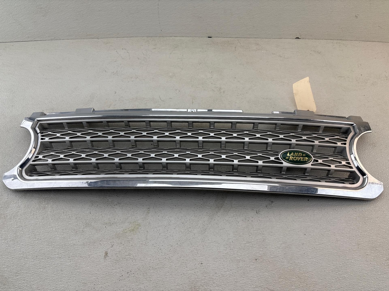 2006 - 2008 Land Rover Range Rover L322 Front Grill Grille G6856 D61