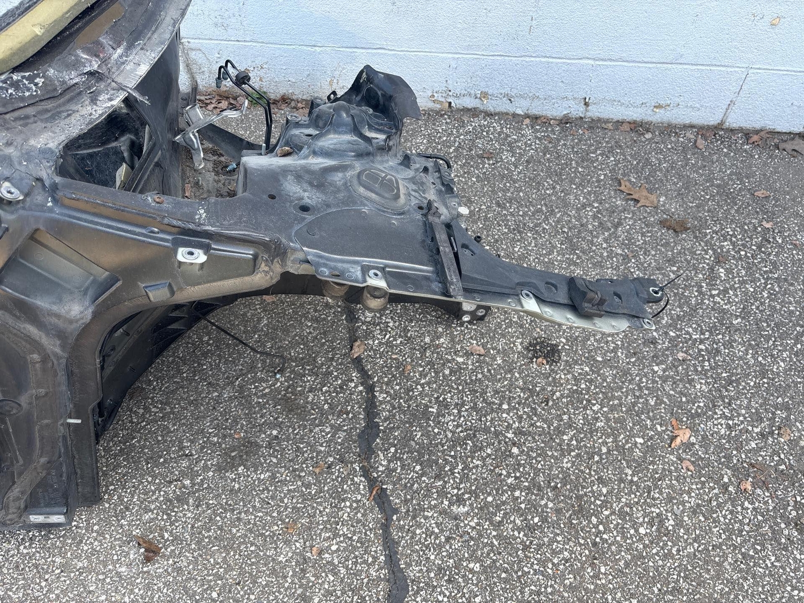 2015 Audi A8 Front Right Fender Rail Frame Horn Apron Structural Metal Body Cut