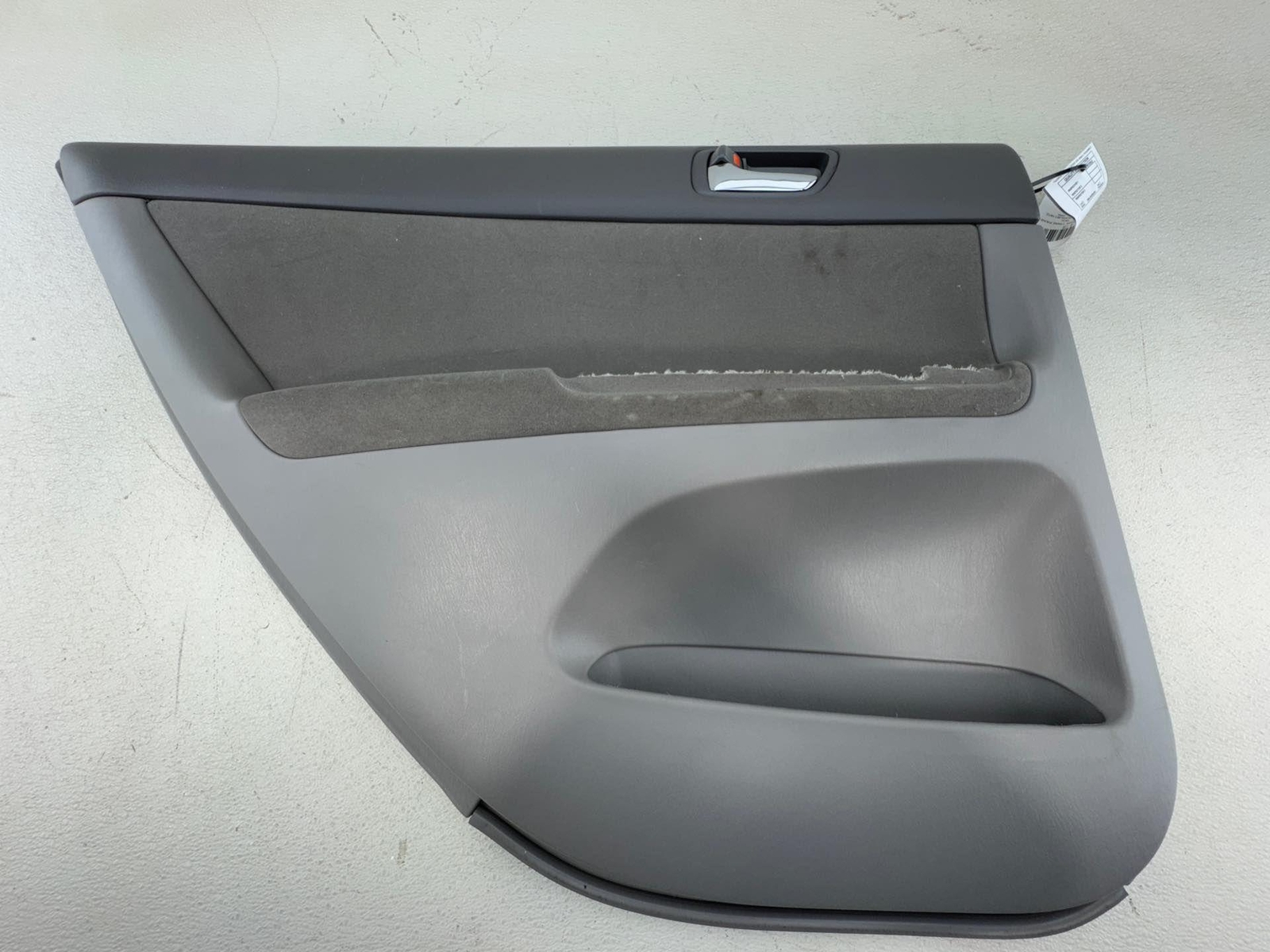 2005-2006 Toyota Camry Rear Left Door Panel Trim Cover Oem