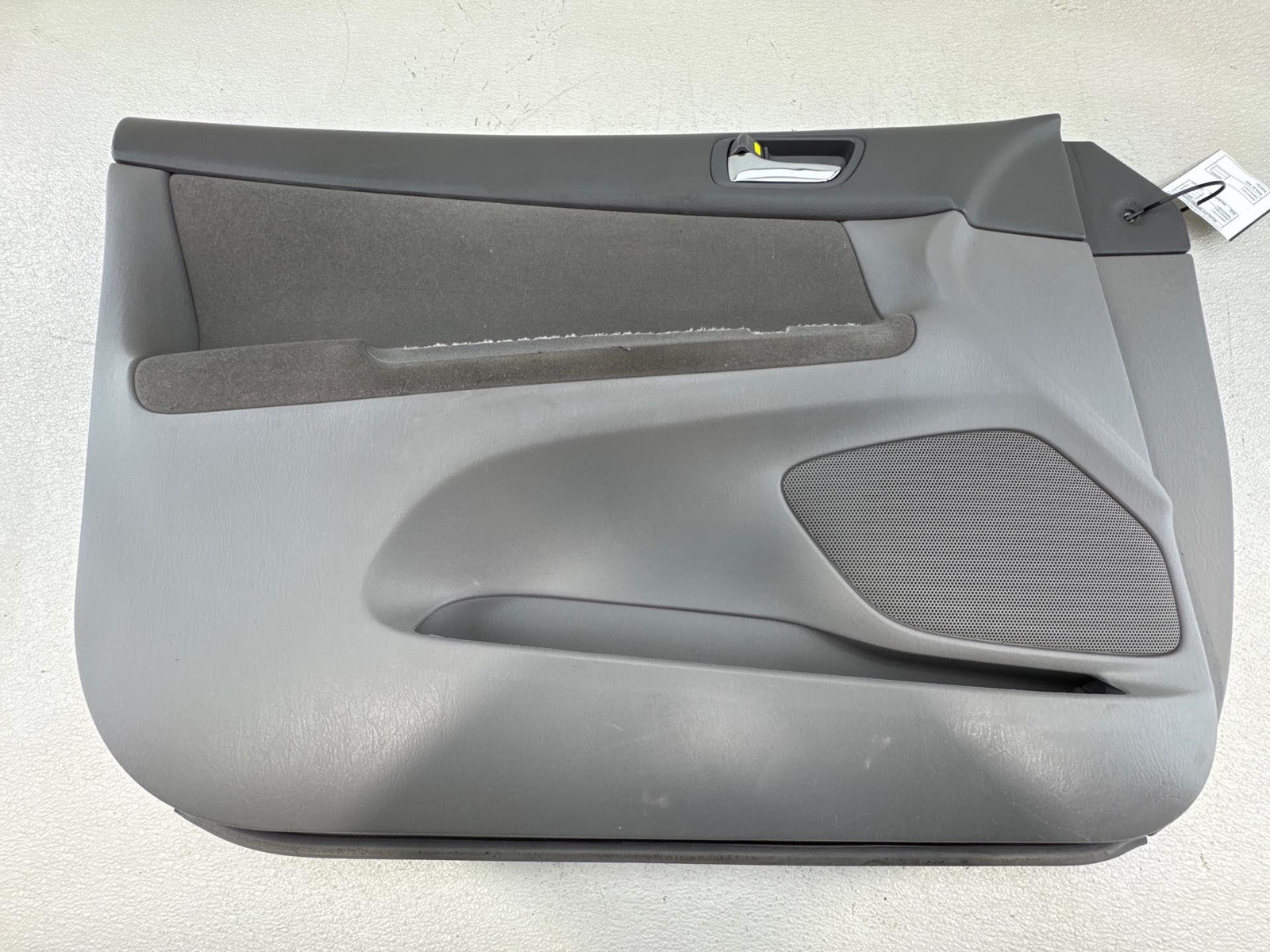 2005-2006 Toyota Camry Front Left Door Panel Trim Cover Oem