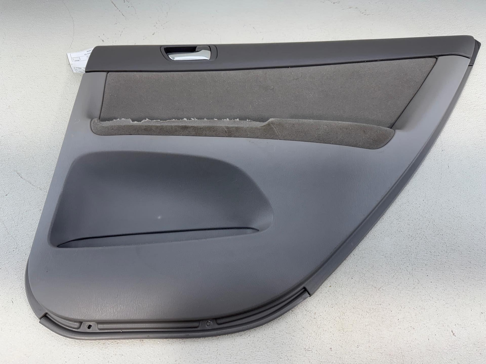 2005-2006 Toyota Camry Rear Right Door Panel Trim Cover Oem