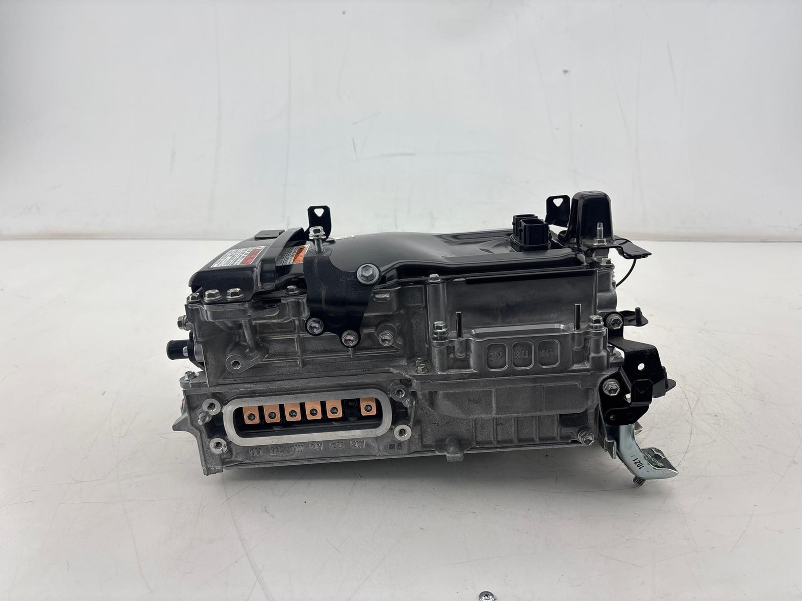 21-25 Toyota Sienna 2.5L Power Inverter Converter Charger OEM