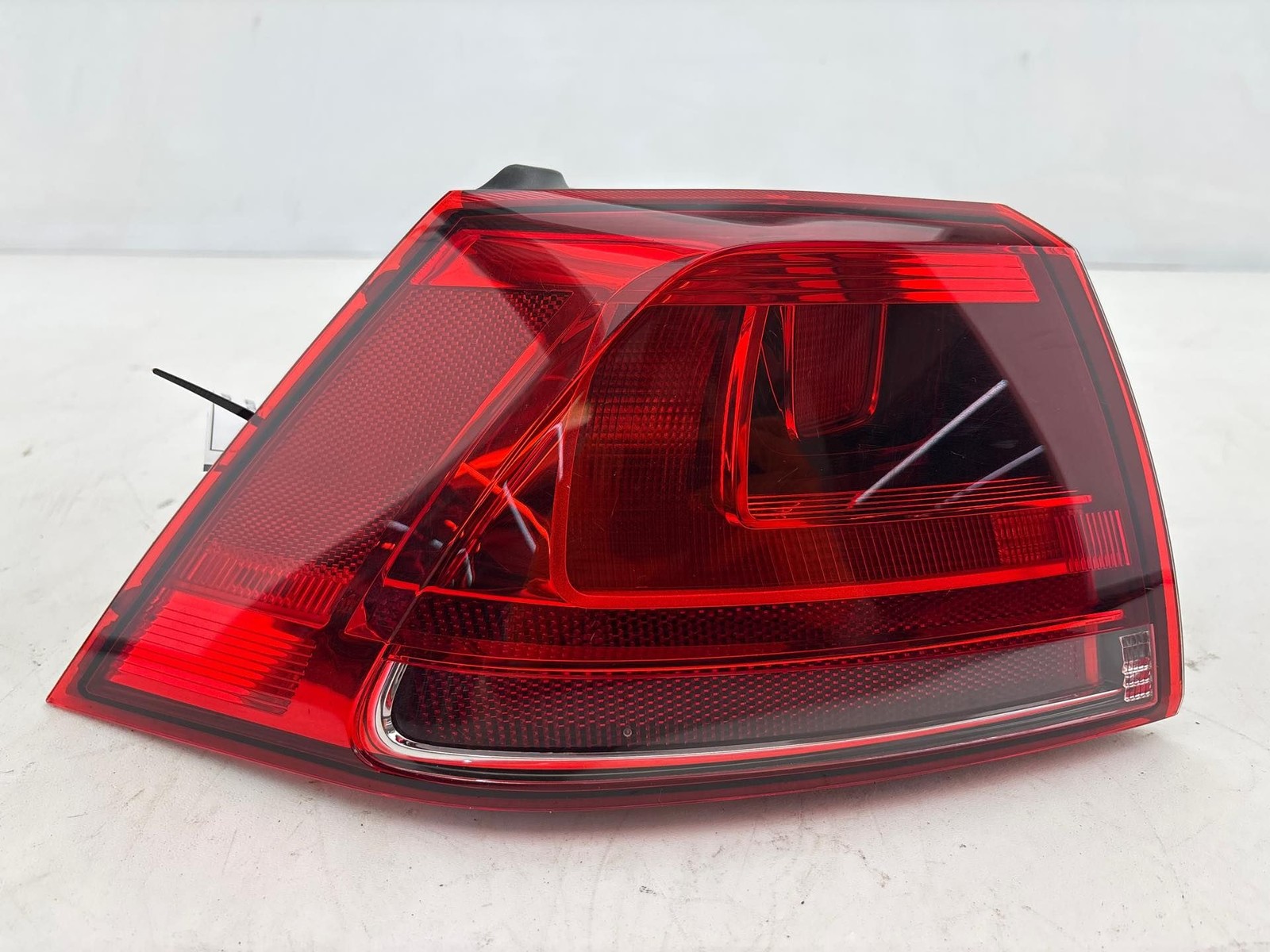 2015-2017 Volkswagen Golf GTI Rear Left Side Outer Tail Light Lamp OEM
