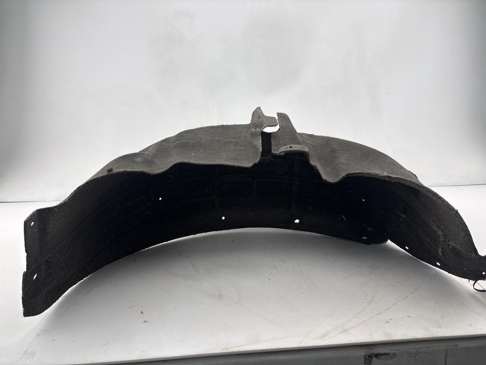 2005-2011 Audi A6 Rear Right Inner Fender Liner OEM 4F0 810 172 E