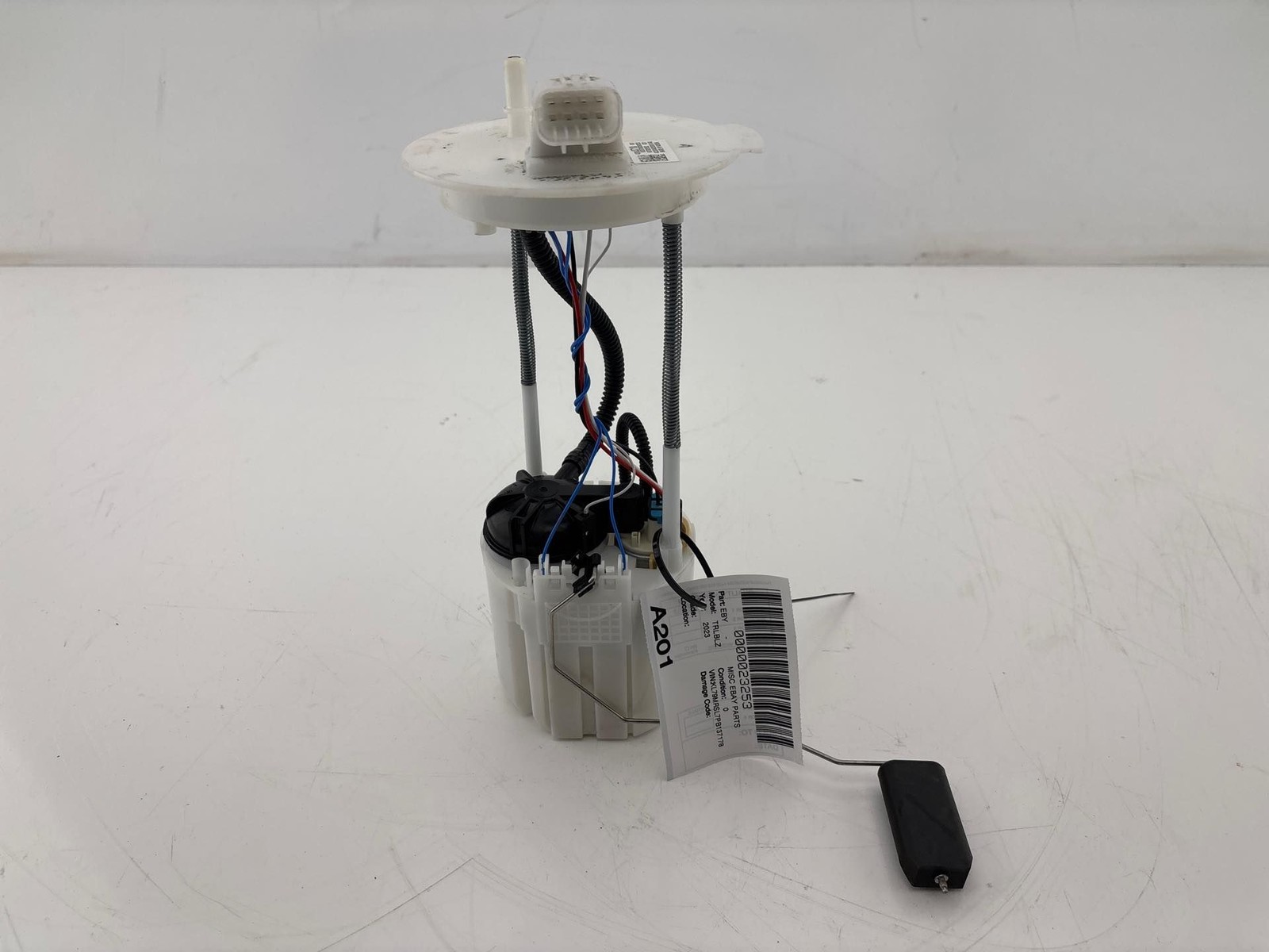 2021-2025 Chevrolet Trailblazer AWD Fuel Gas Tank Pump OEM