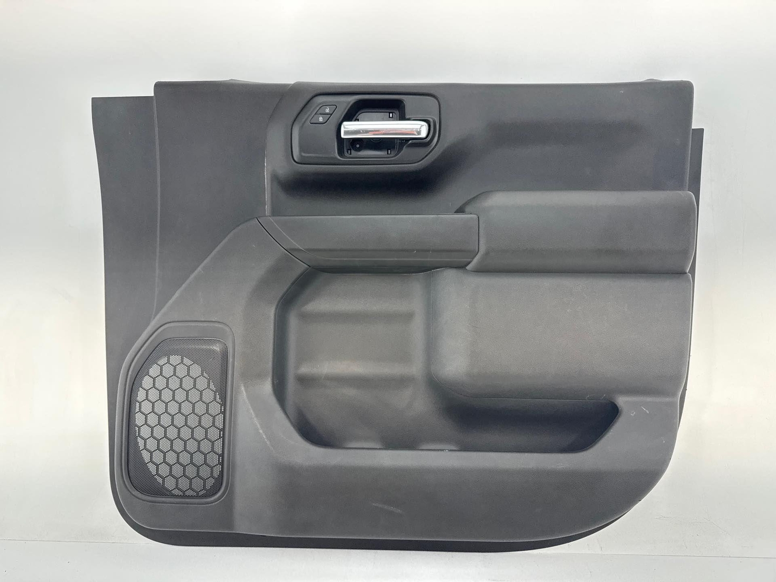 2019-2022 Chevrolet Silverado 1500 Front Right Door Trim Panel Oem 85101283