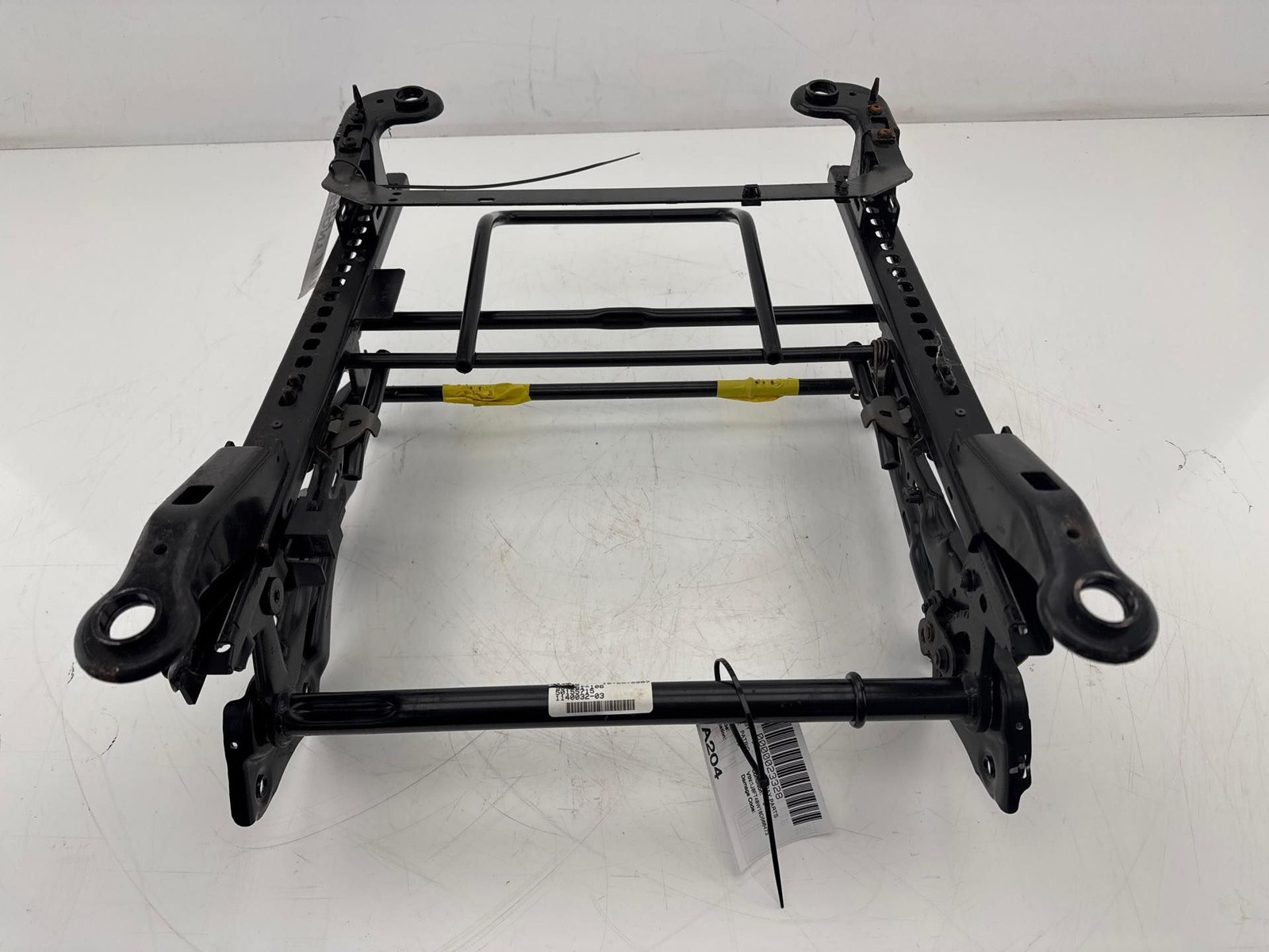 2007 - 2010 Jeep Patriot Front Left Side Seat Frame Track Manual Adjuster OEM