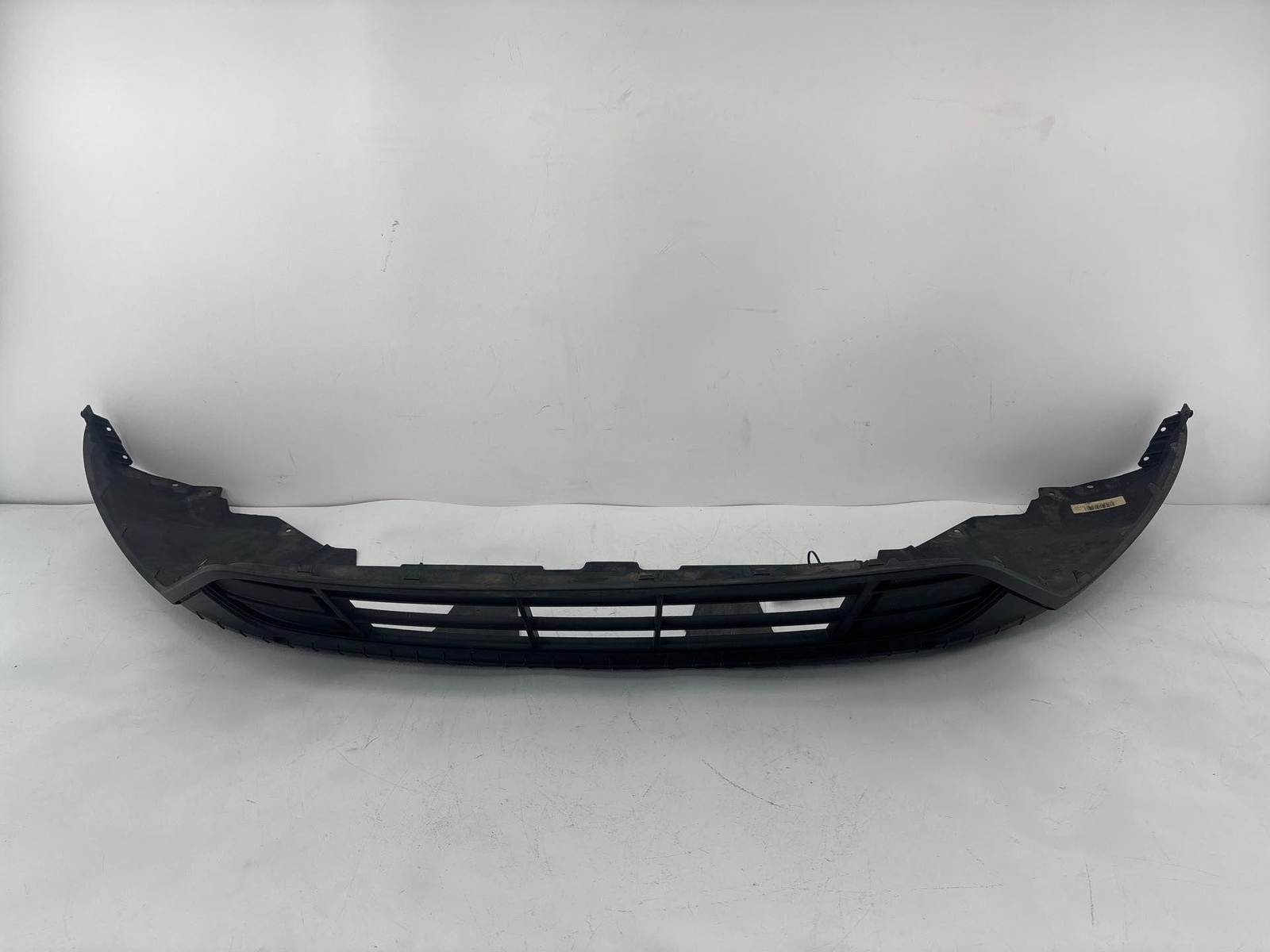 2016-2018 Ford Escape Front Lower Bumper Cover W/ Lower Grille Oem