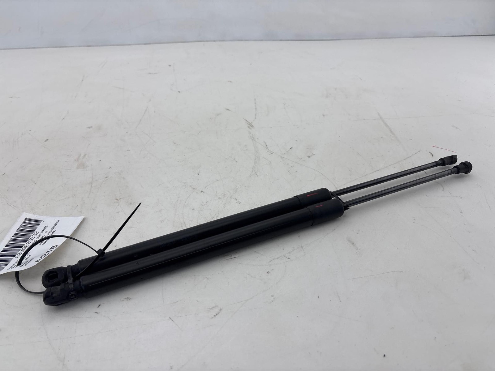 2015-2021 Volkswagen Golf GTI Rear Left & Right Liftgate Hatch Lift Strut OEM