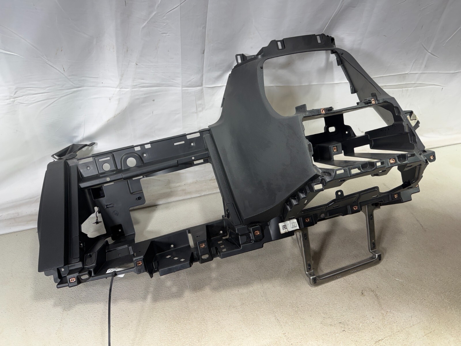 2017 - 2023 Chrysler Pacifica Genuine Dashboard Instrument Panel Black Oem