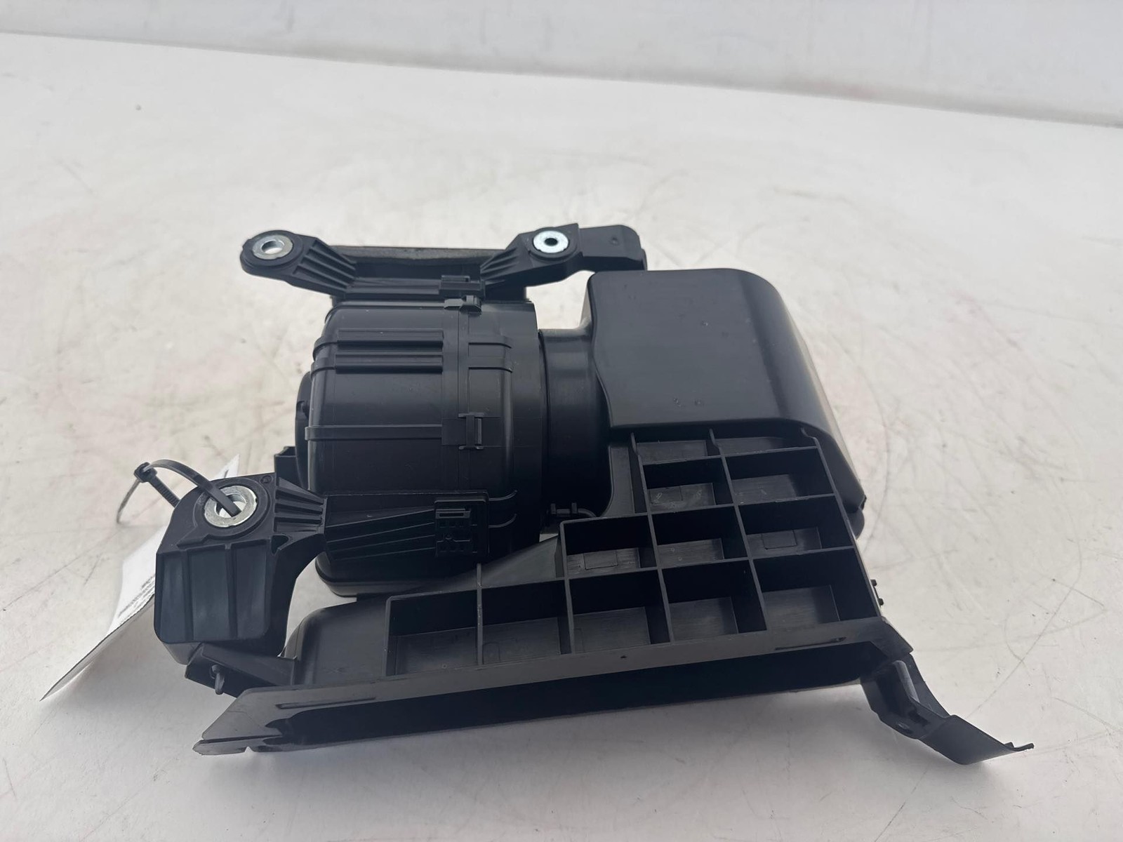 2021-2024 Toyota Sienna Driver Battery Cooling Fan Blower Motor G9230-45020