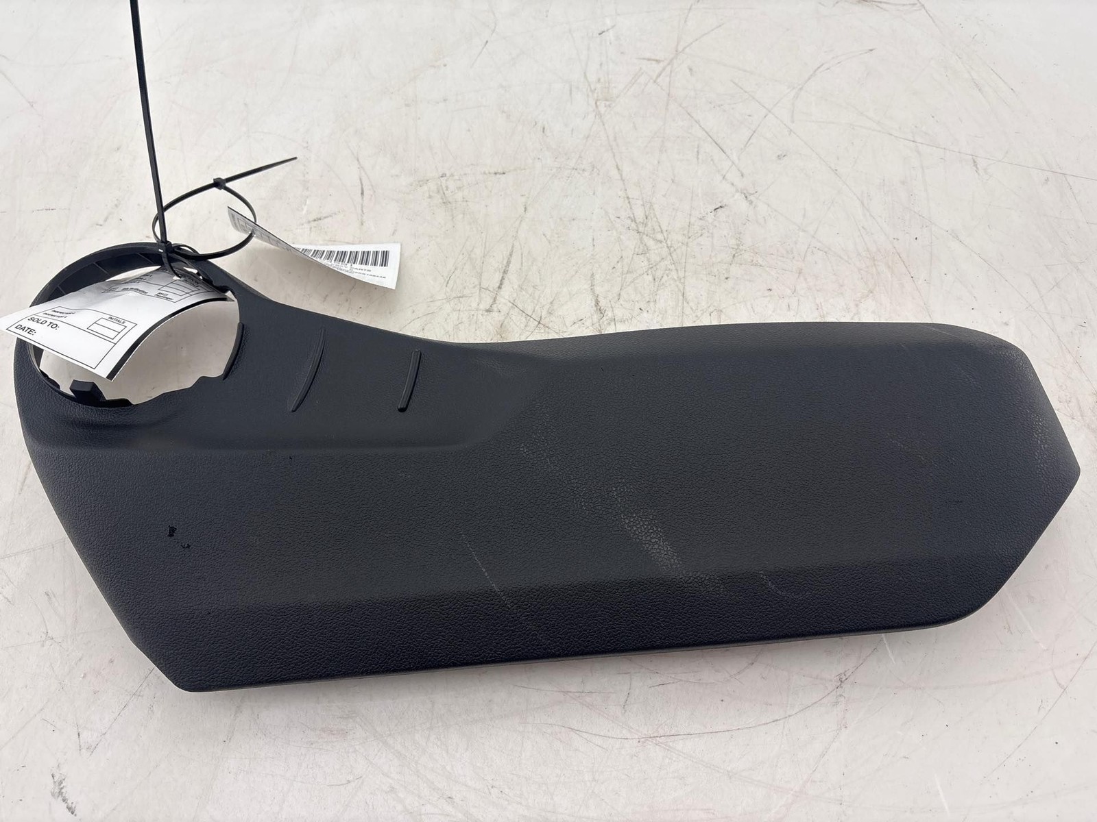 2025 Toyota Sienna 2.5l AWD Front Right Seat Trim Cover Panel OEM