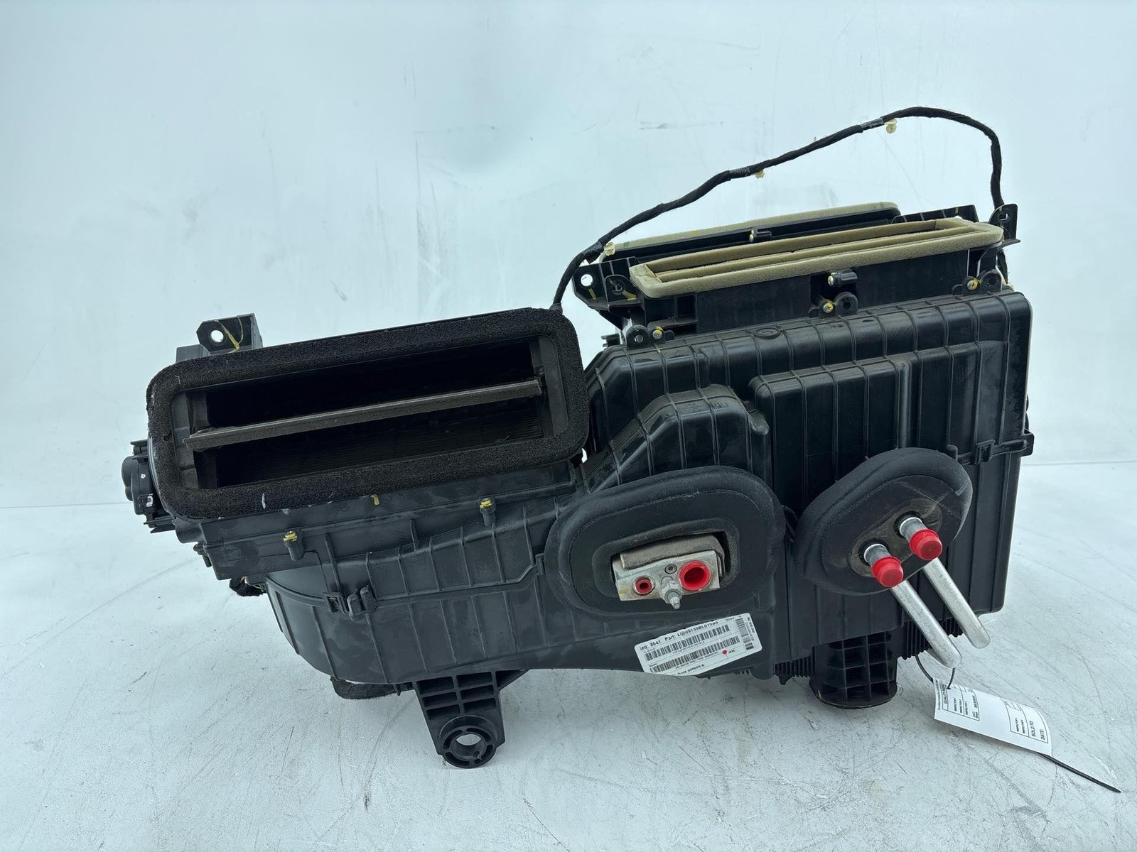 2013 - 2020 Ford Fusion Hvac A/C Heater Blower Housing Box Case Oem Hs7H19B555Cl