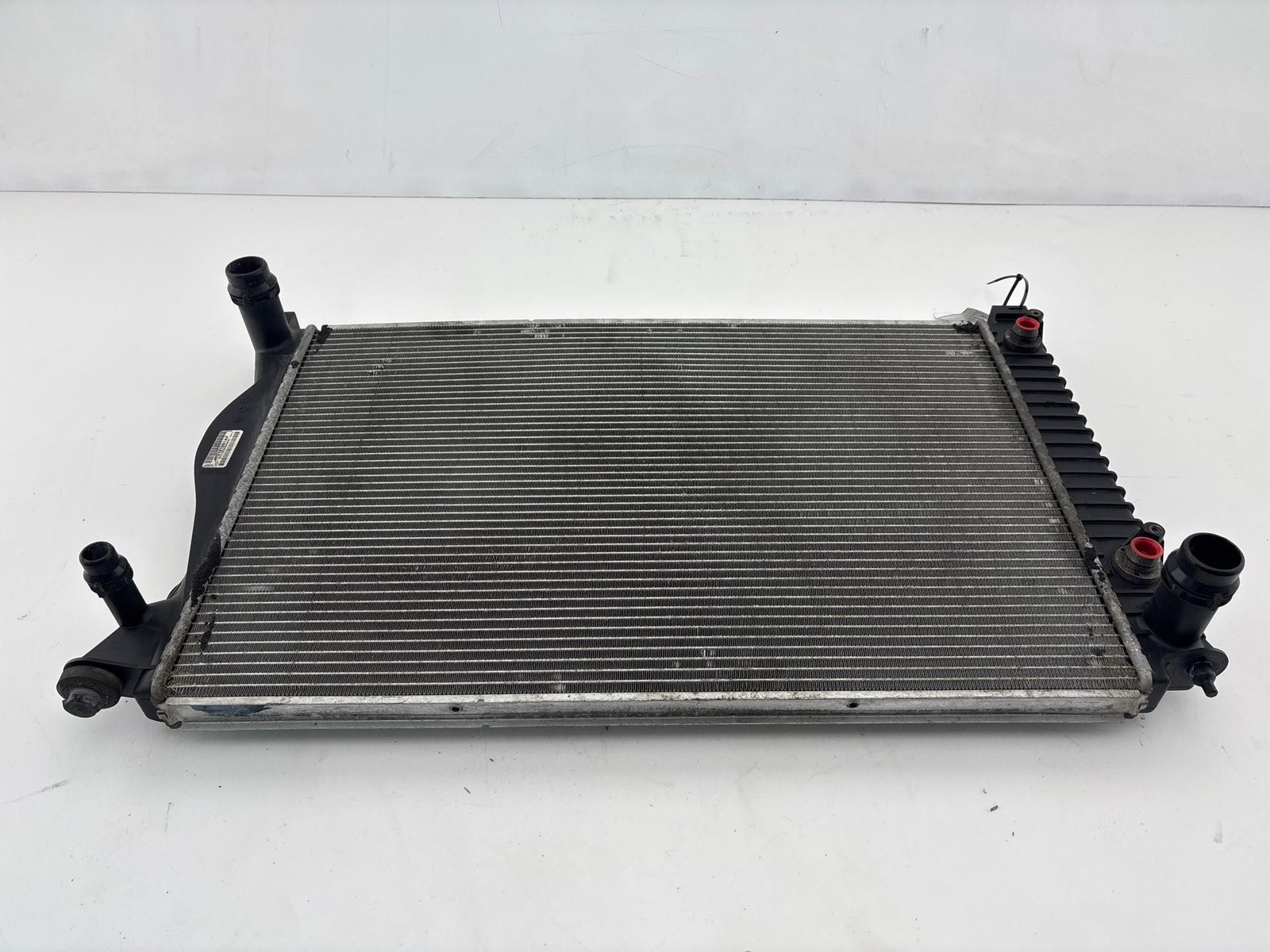 2005-2011 Audi A6 3.2L Engine Radiator Assembly OEM