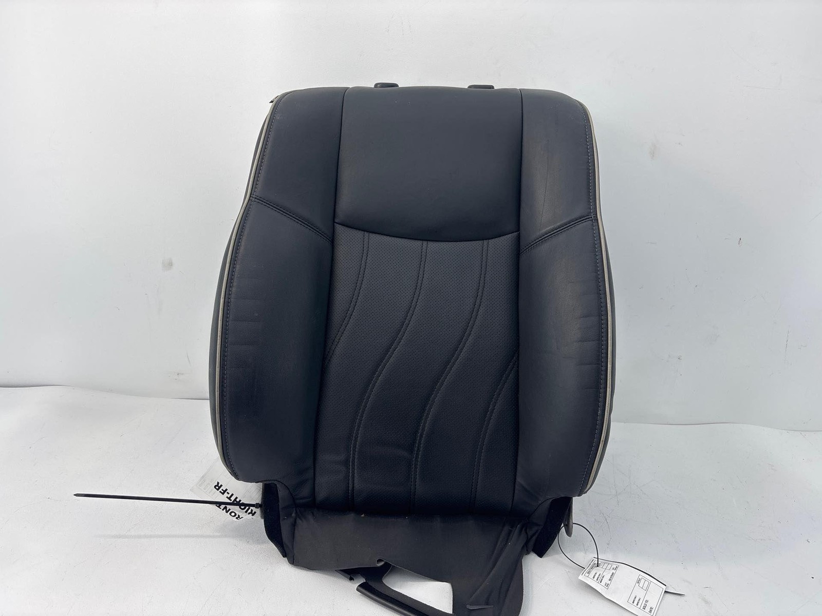 2019 - 2020 Infiniti Qx60 Front Right Passenger Side Seat Upper Cushion Oem