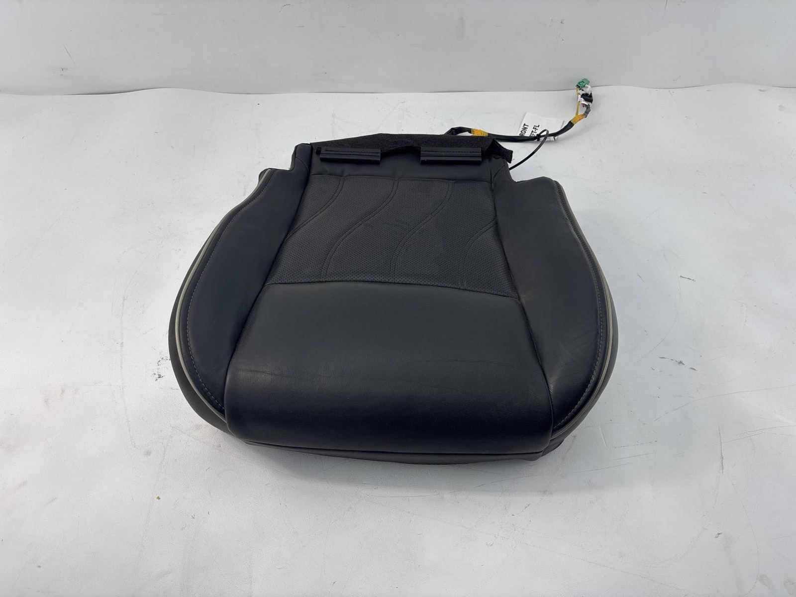 2019 - 2020 Infiniti Qx60 Front Left Driver Seat Lower Cushion Cover Oem