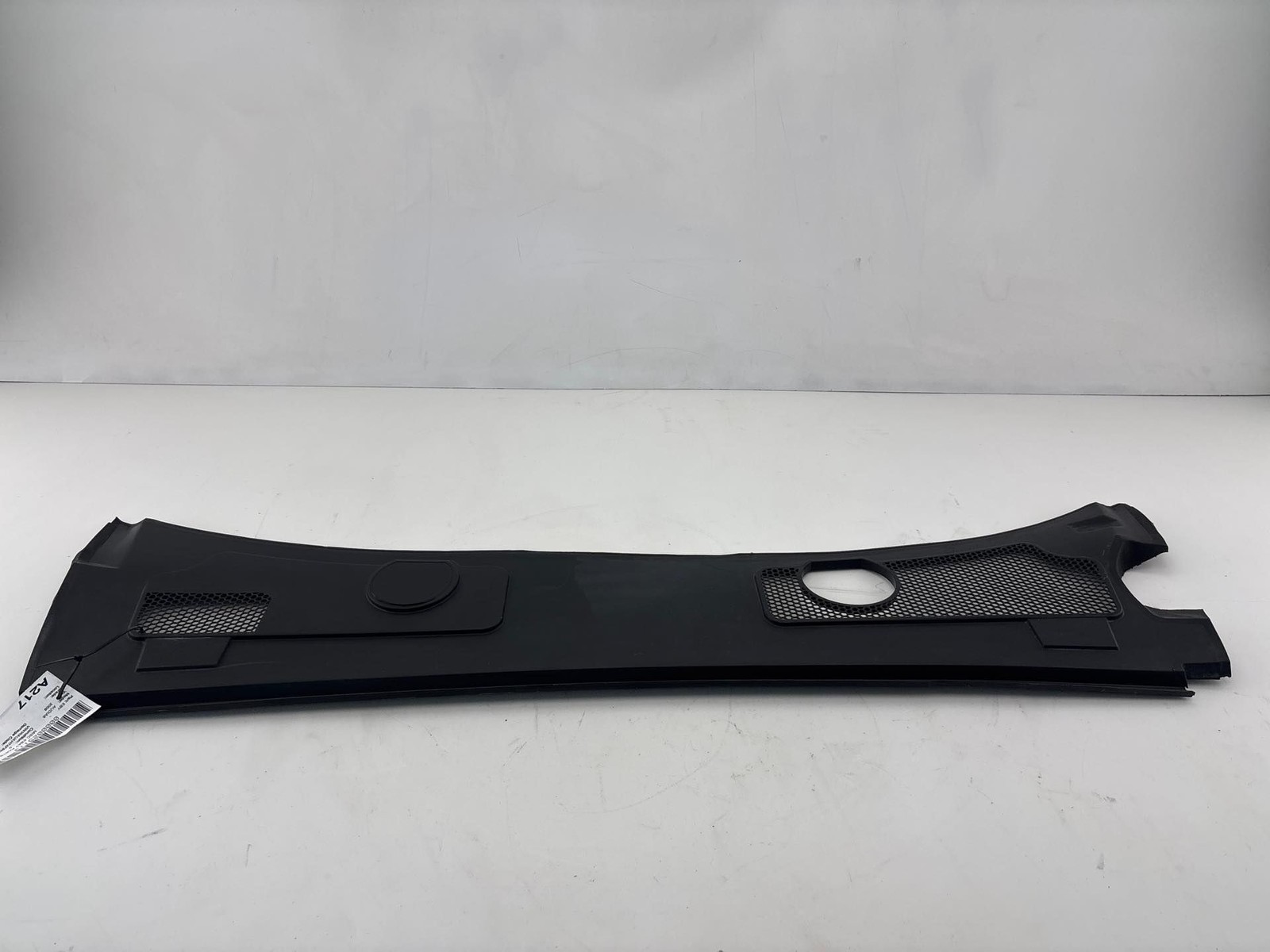 2005-2011 Audi A6 Windshield Wiper Cowl Panel OEM 4F1-819-447-A
