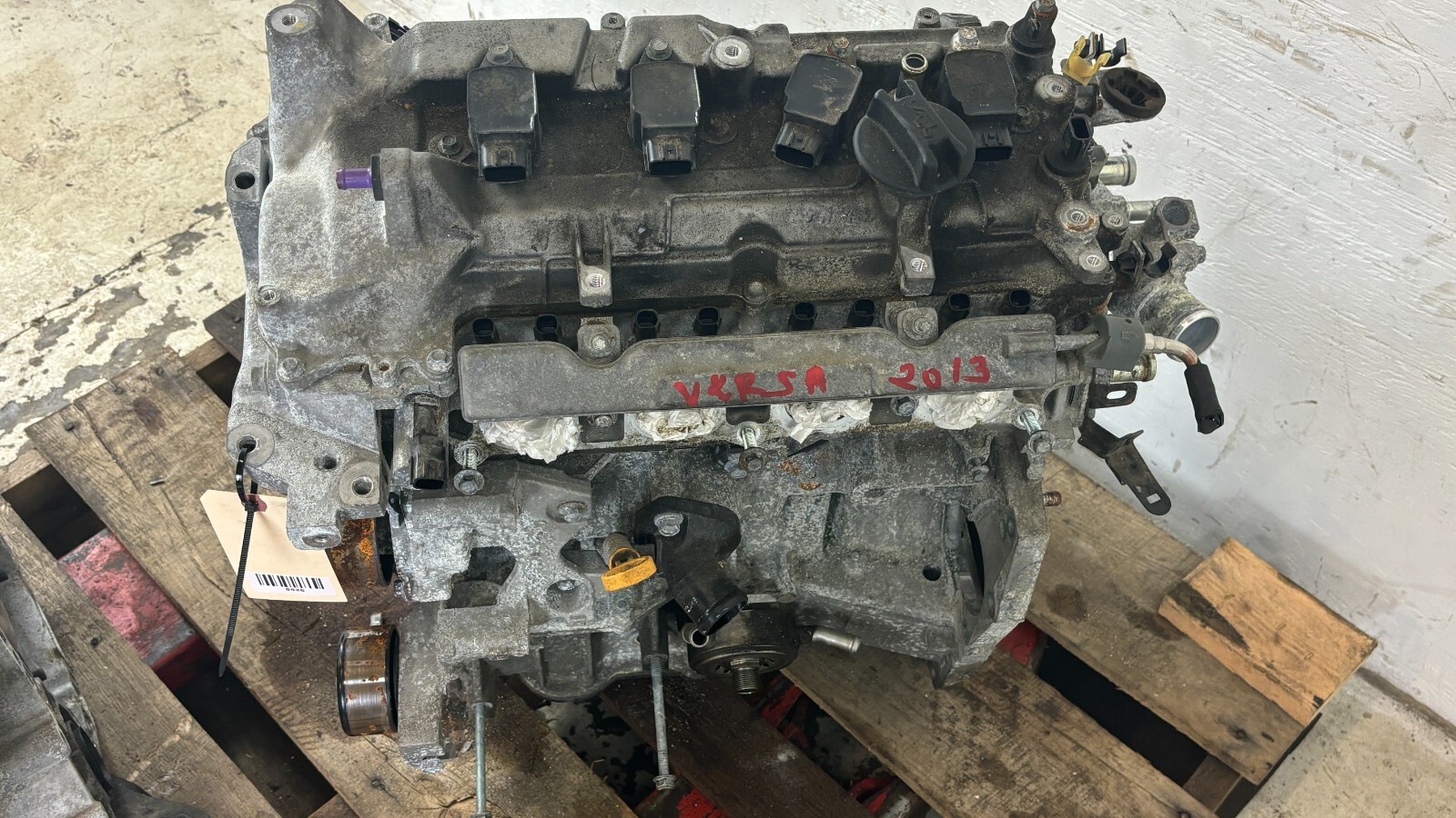 2013 - 2016 Nissan Versa Genuine Complete Engine Motor Assembly Silver Gray Oem