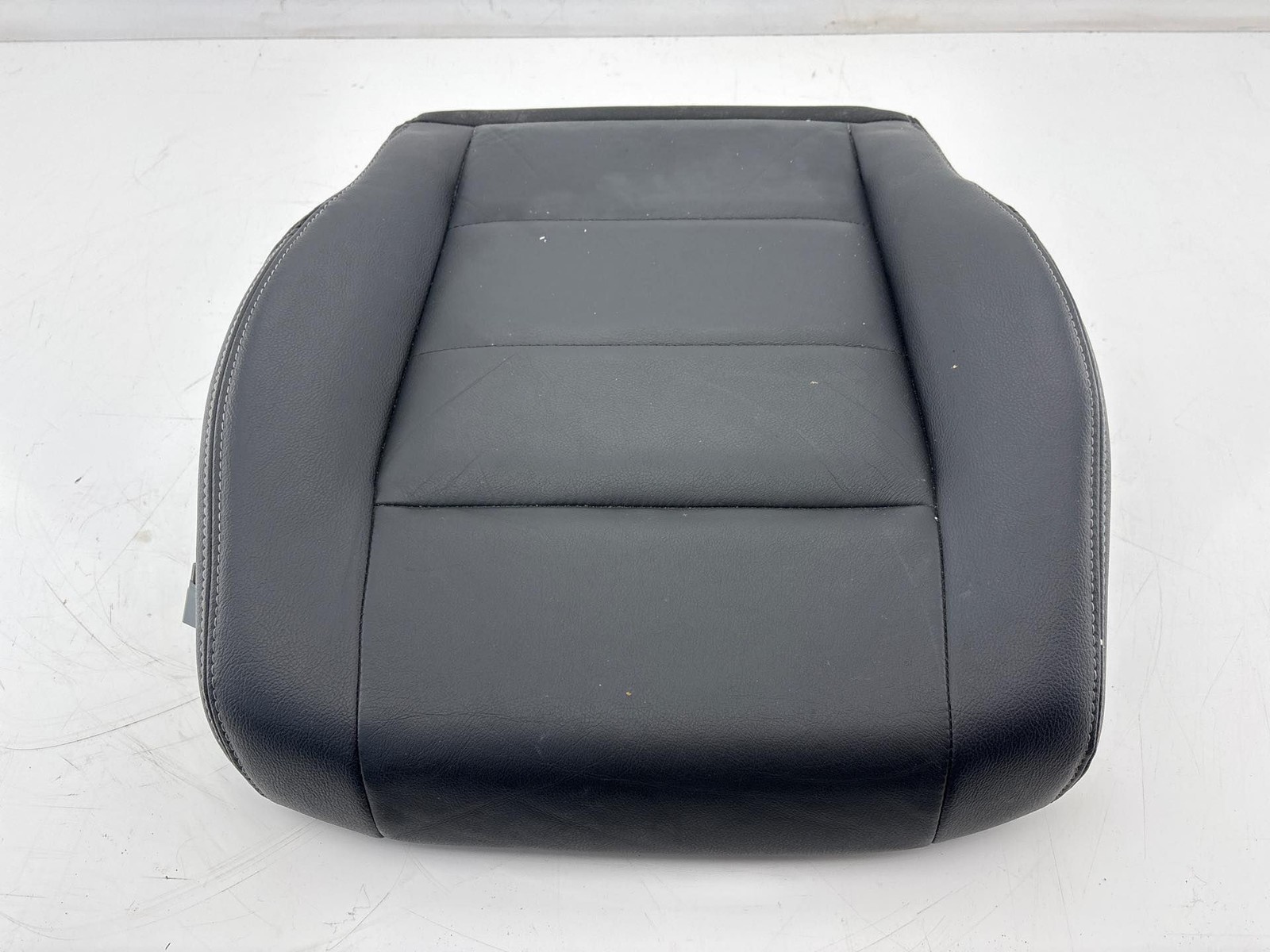 2008 Jeep Patriot Front Right Lower Seat Bottom Cushion OEM
