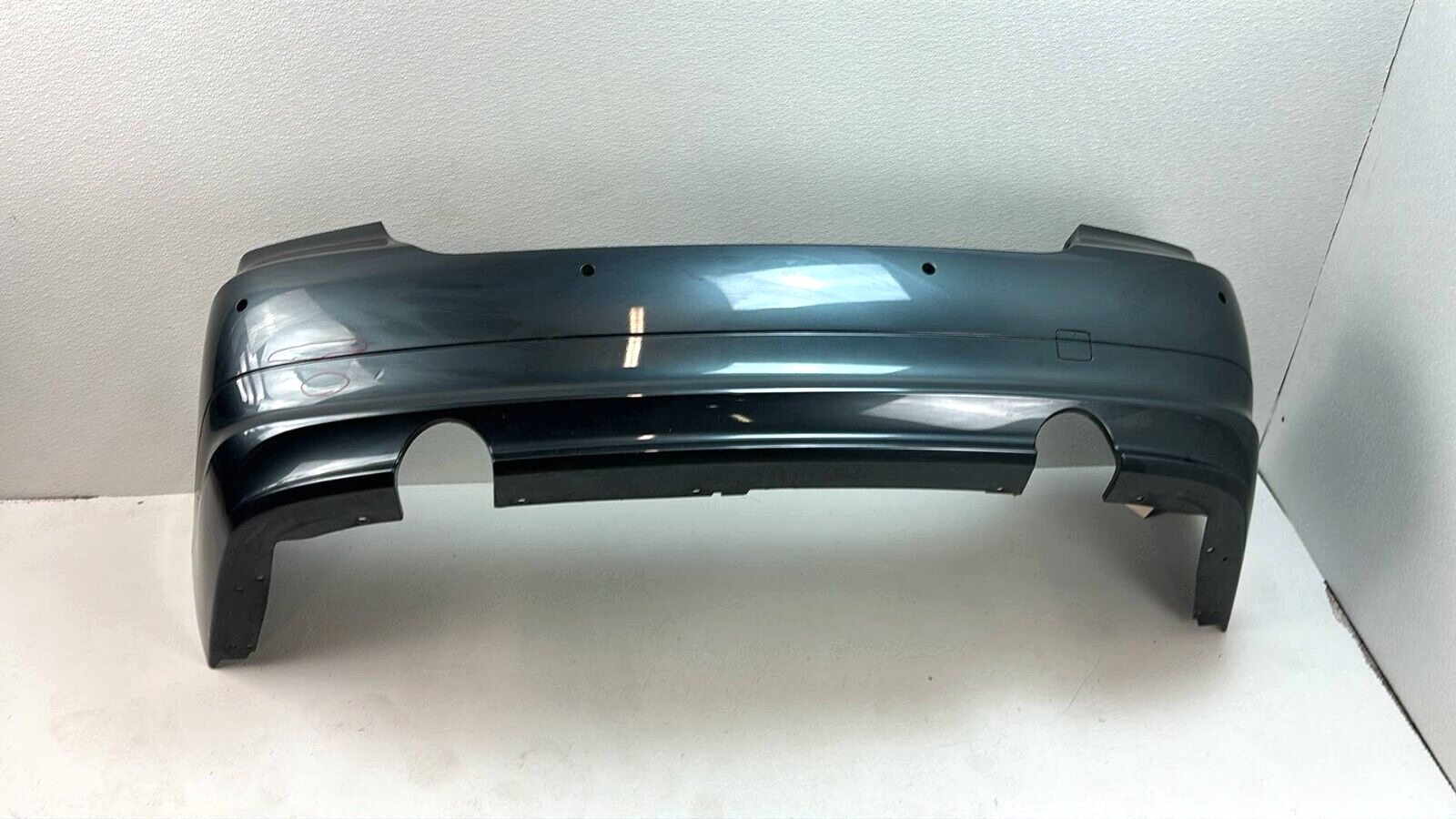2009-2011 Bmw E90 335D Rear Bumper Cover 4Dr 3-Series Gray A81 Oem