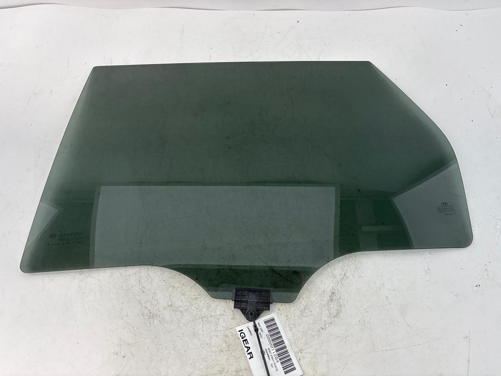 2020 - 2022 HYUNDAI PALISADE REAR LEFT DRIVER SIDE DOOR WINDOW GLASS OEM