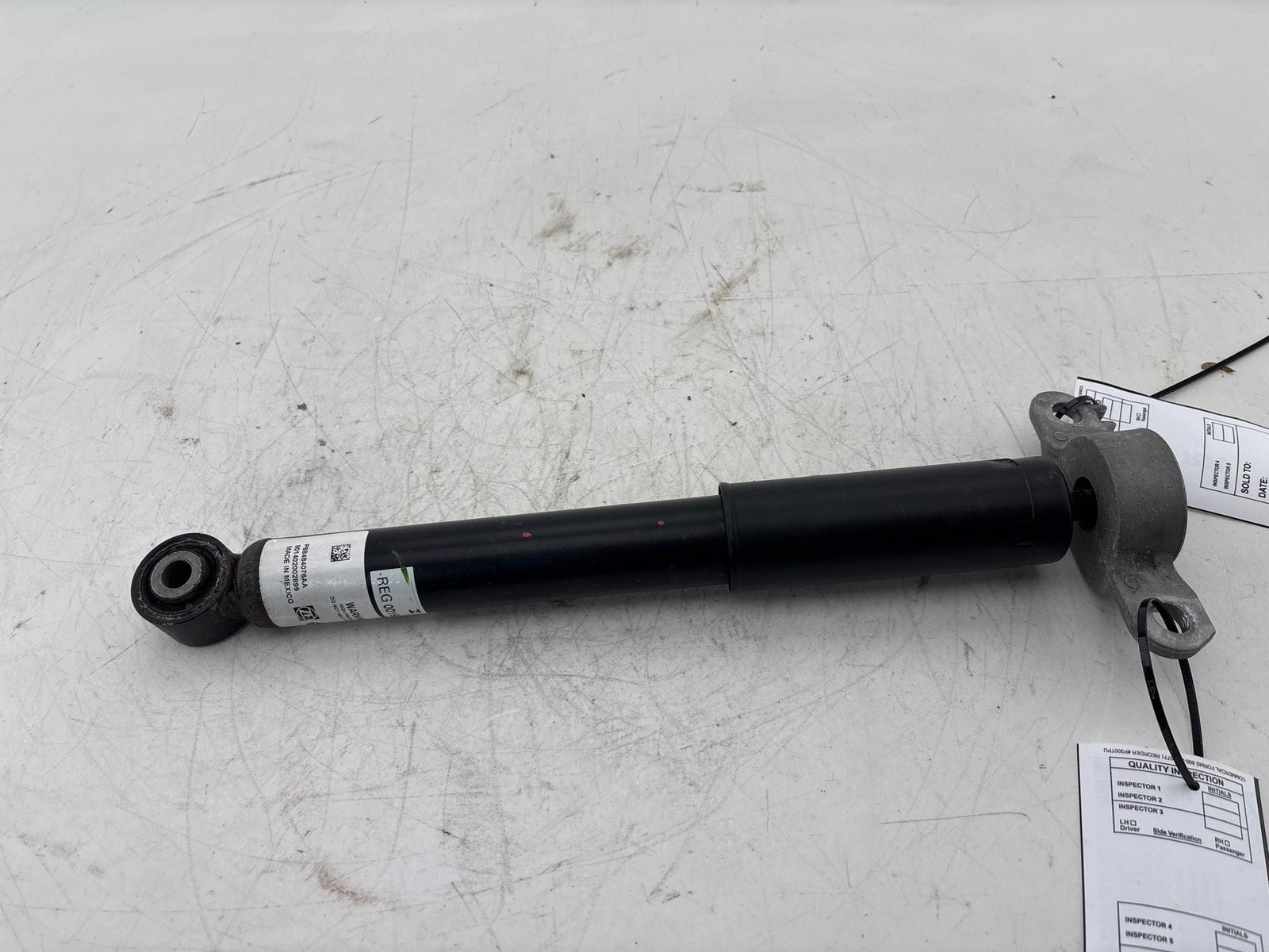 2017-2025 Chrysler Pacifica Rear Right Side Suspension Strut Shock Absorber OEM