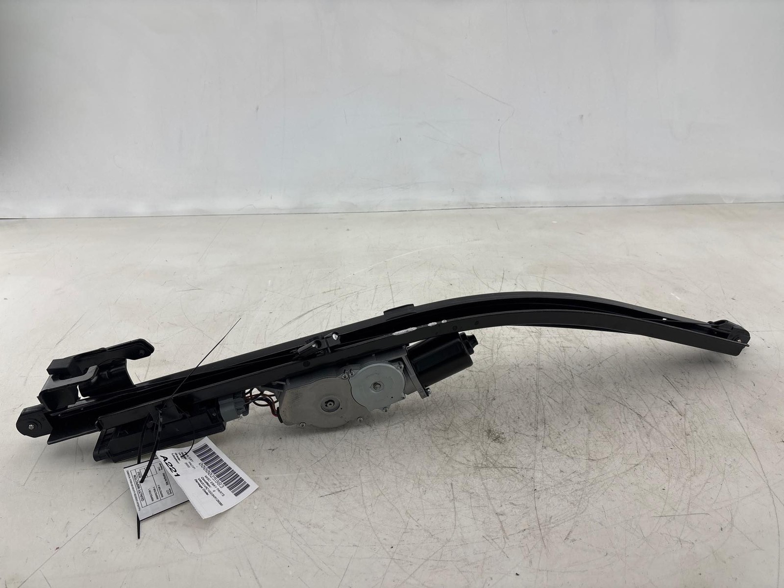 2017-2025 Chrysler Pacifica Rear Right Door Track Motor & Module OEM