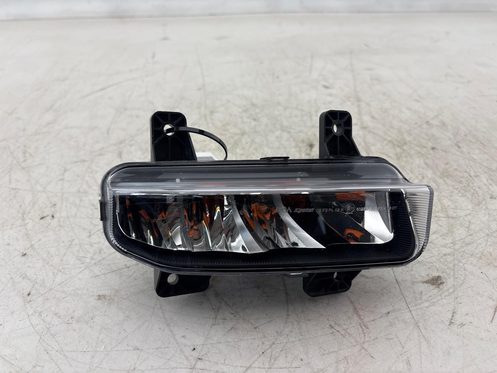 2020-2026 Ram 1500 Pacifica Voyager LED Fog Light RH Passenger 68669566AA OEM