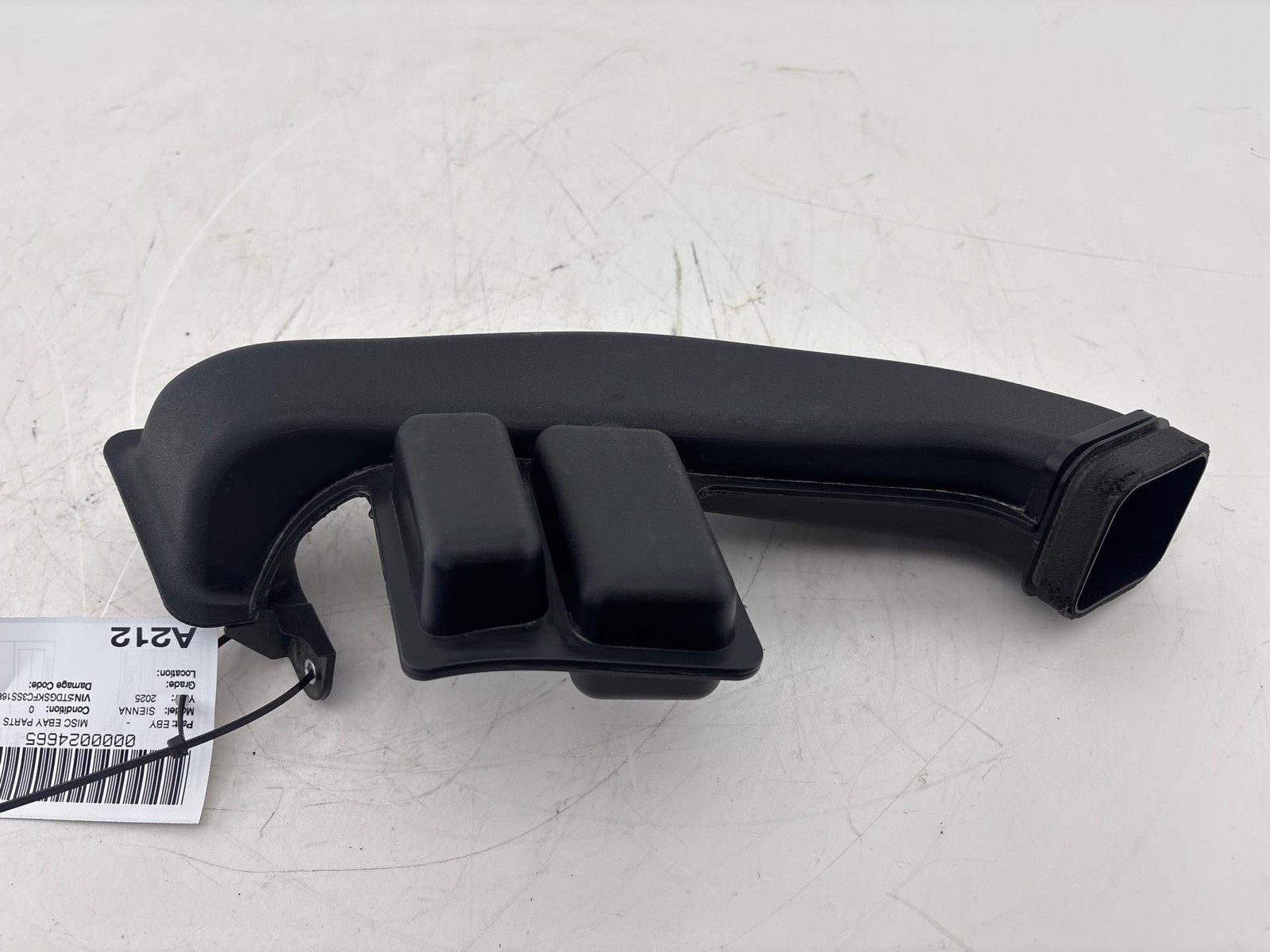 21-25 TOYOTA SIENNA Air Intake Manifold 17750-F0190 2.5 Hybrid OEM