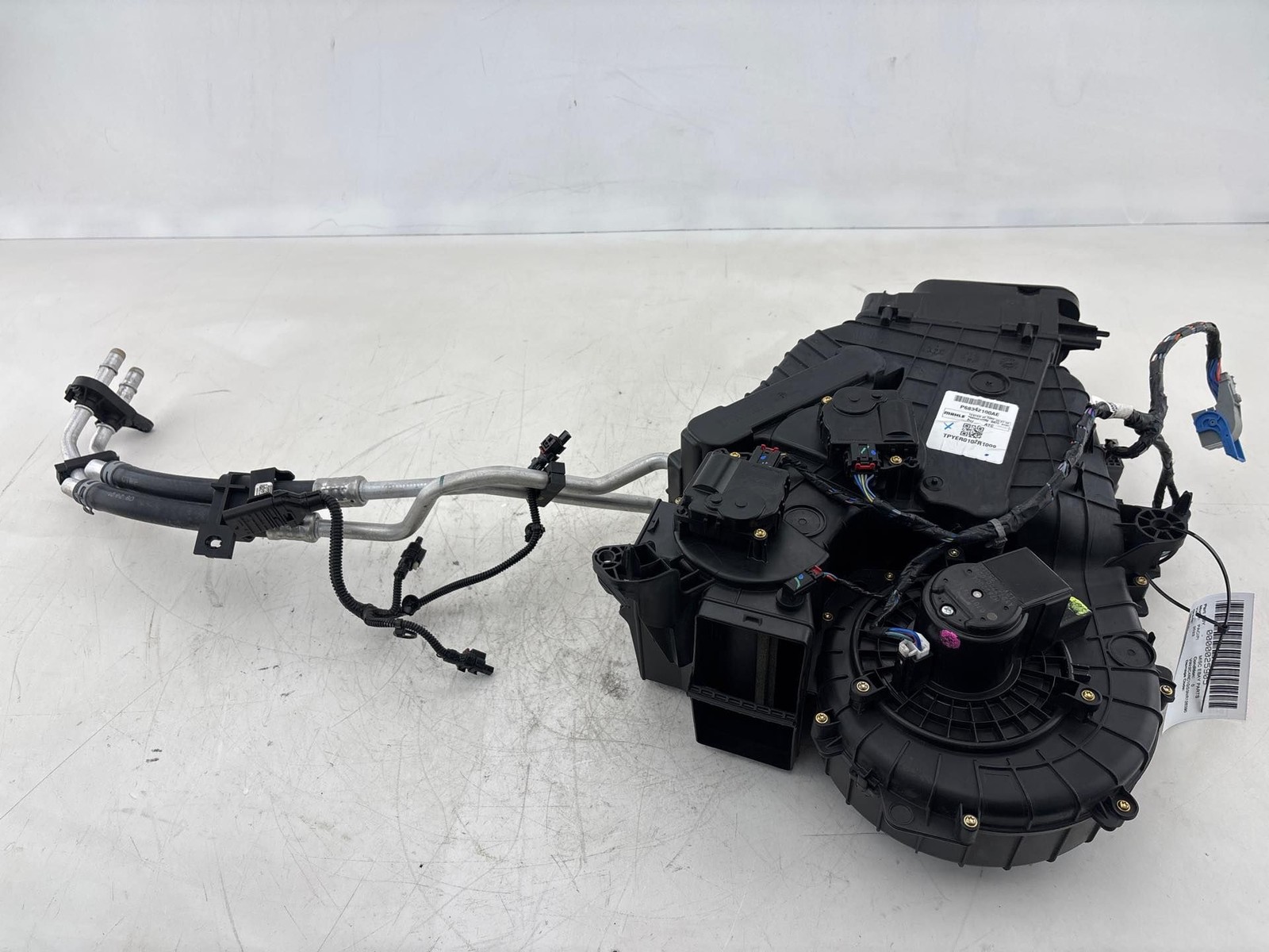 2017 - 2025 Chrysler Pacifica Rear HVAC A/C Heater Blower Housing Box OEM