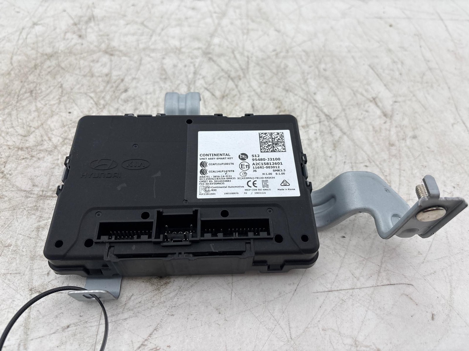 2019-2020 Hyundai Veloster Smart Key Module OEM 95480-J3100