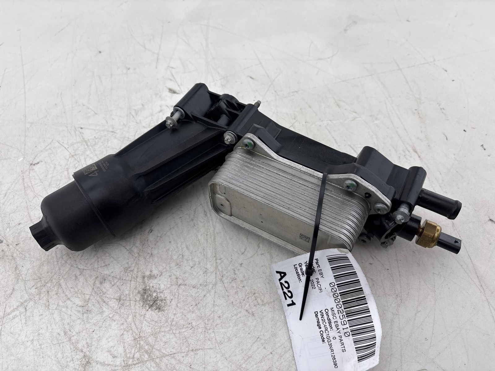 2017-2024 Chrysler Pacifica Engine Motor Oil Filter Housing W/ Oil Cooler OEM