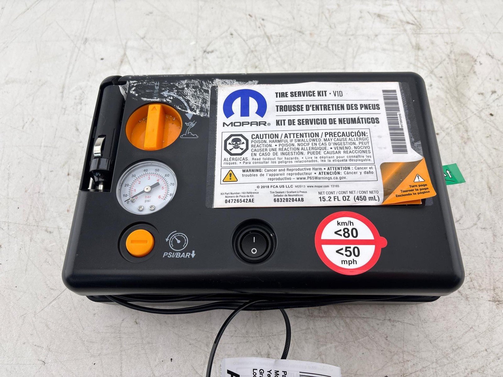 17-25 Mopar Chrysler / Dodge / Jeep Tire Service Kit Inflator Compressor OEM