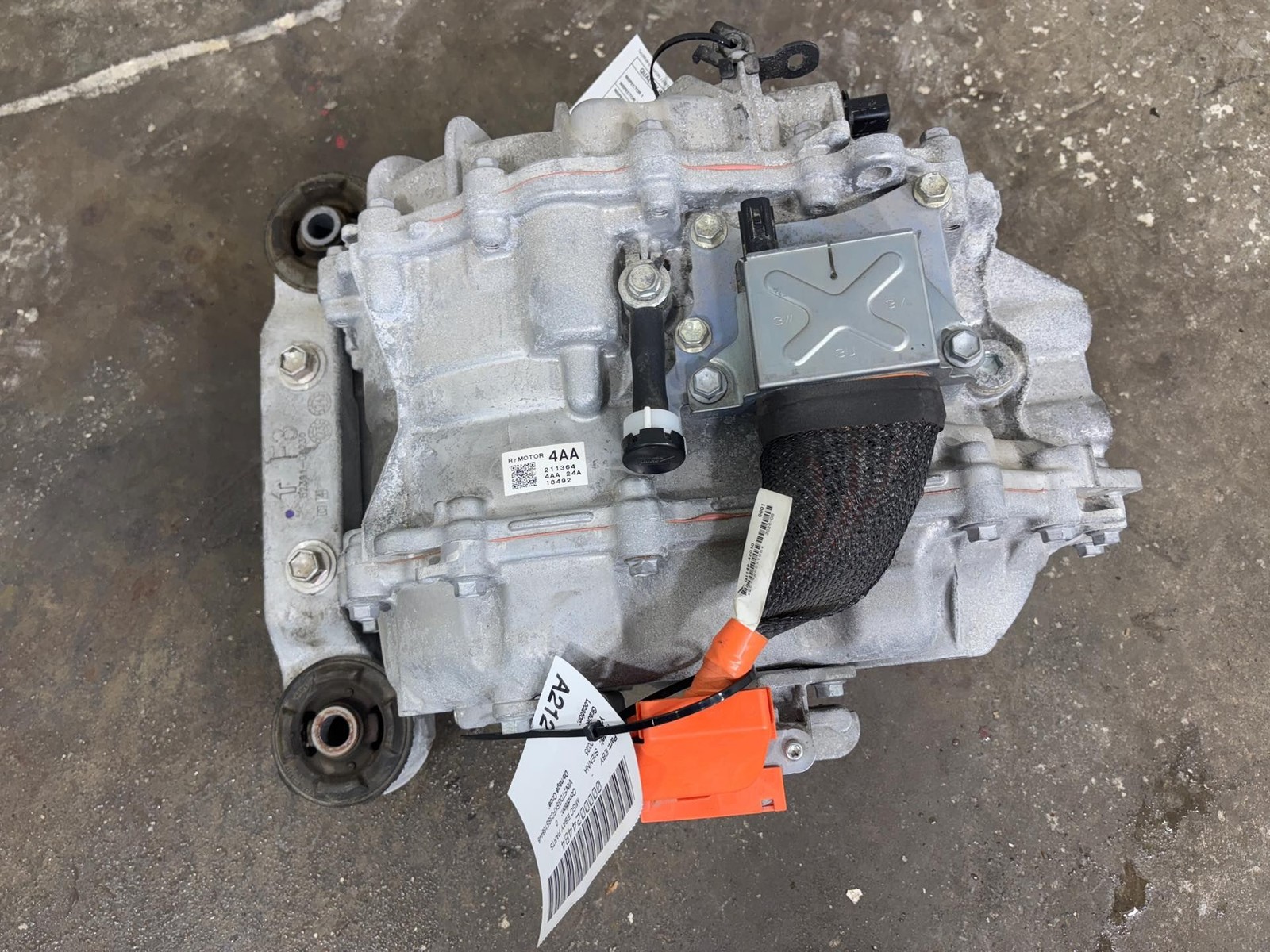 2021-2025 Toyota Sienna 2.5l Awd Electric Rear Differential Axle Carrier Oem 31K