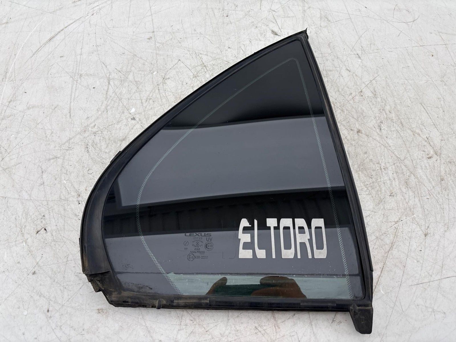 2001 - 2006 Lexus LS430 Rear Right Passenger Side Door Window Vent Glass OEM