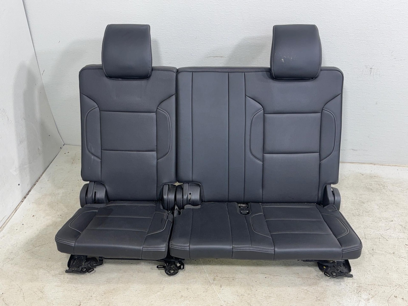 2015-2020 GMC Yukon XL 3rd Third Row Seat Assembly OEM