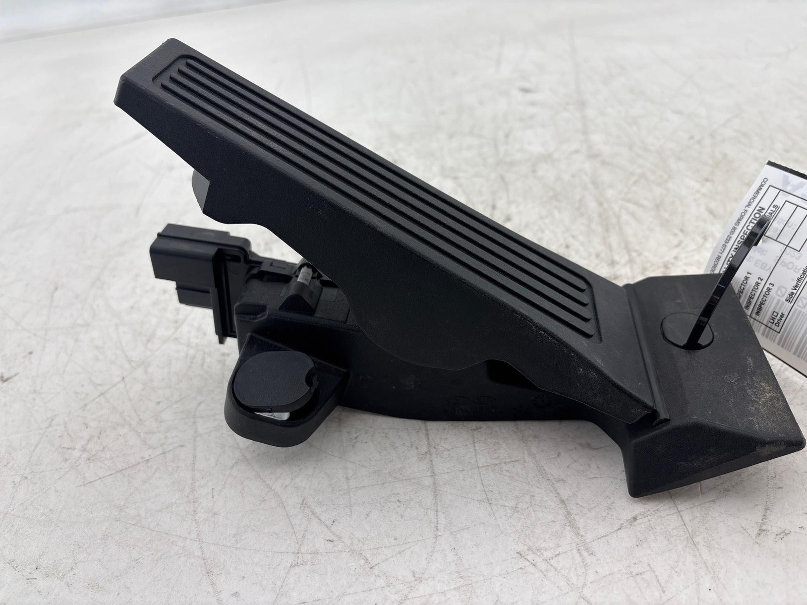 23-25 Kia Sportage LX GAS Pedal / Accelerator ModuleTrim Oem