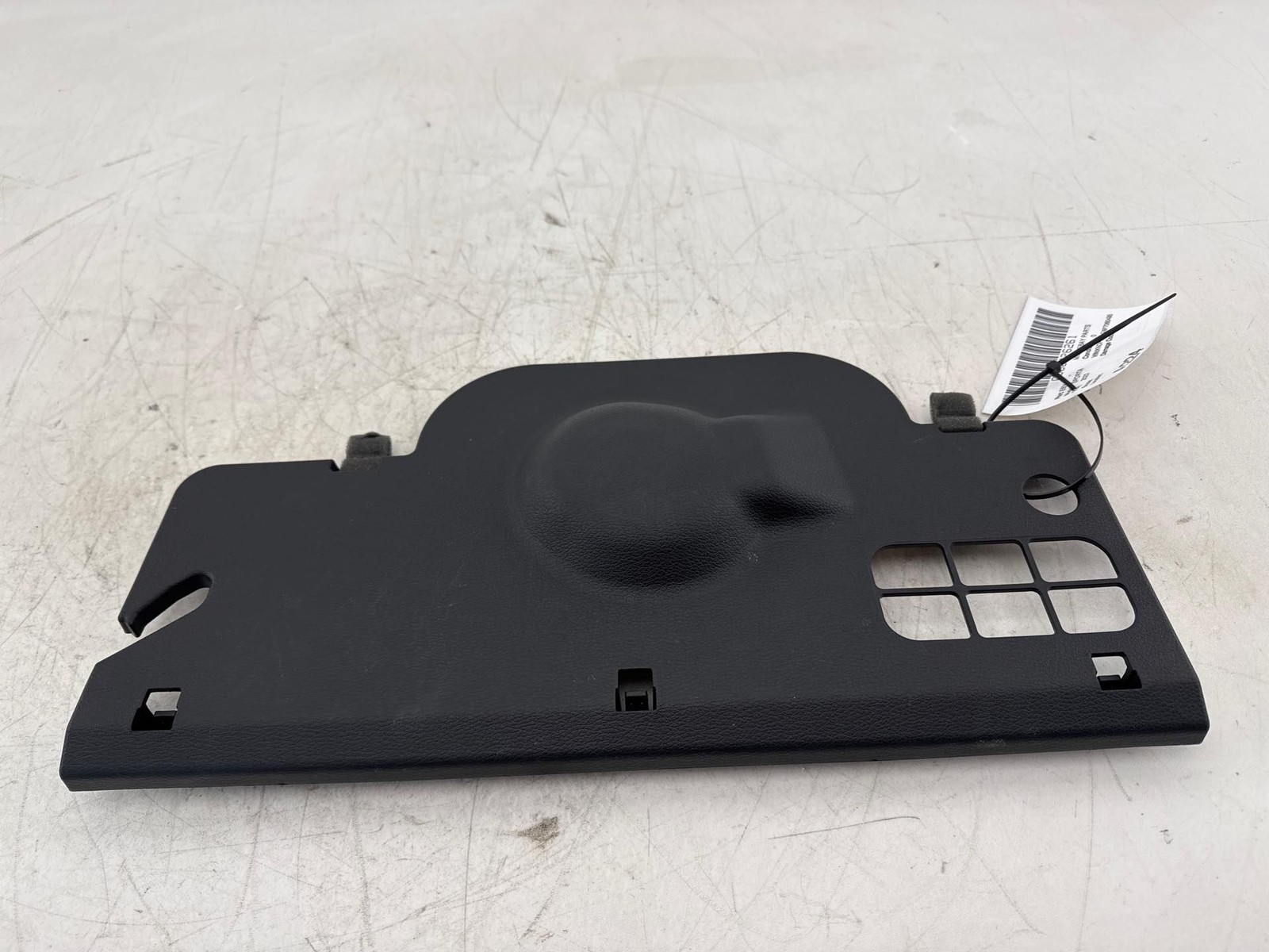 23-25 Kia Sportage LX Under Dash Right Side HVAC AC Heater Trim Cover Panel Oem