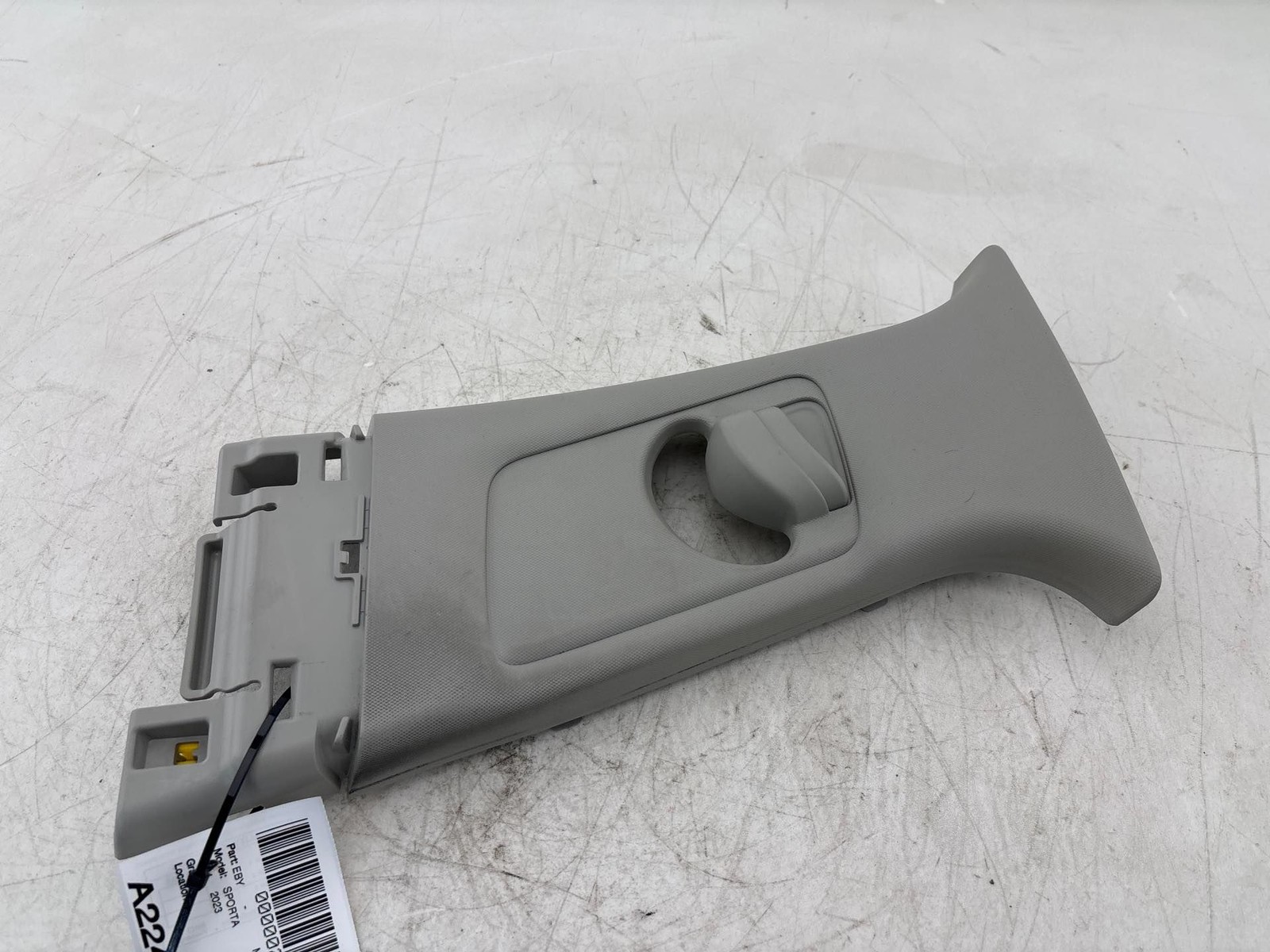 23-25 Kia Sportage LX 16.L Left Upper B-Pillar Panel Trim Oem